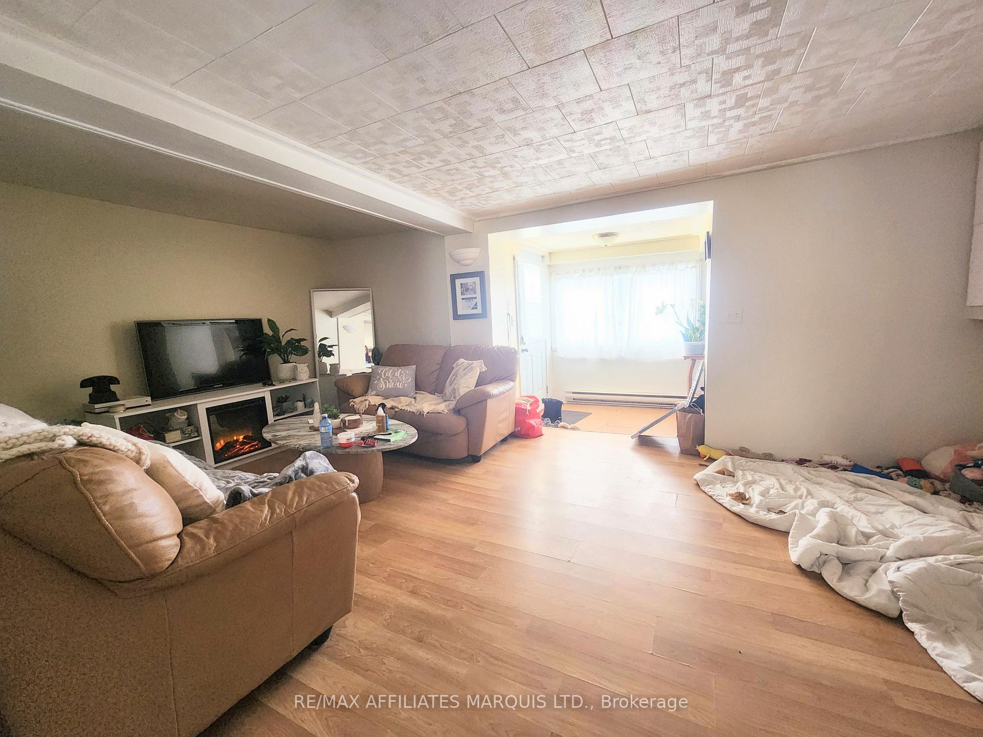 Photo 2 of 12 - 12A Cartier Avenue, Cornwall, Cornwall — HOMEH