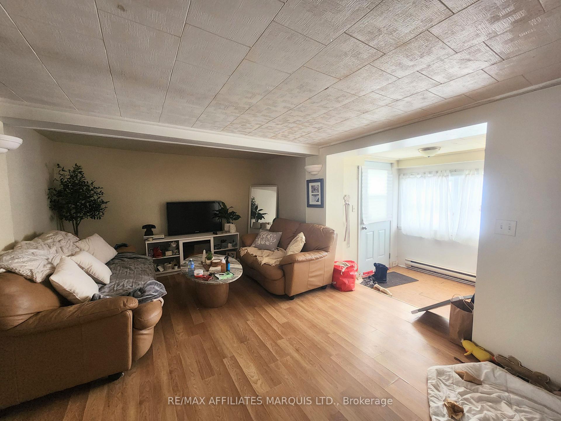 Photo 3 of 12 - 12A Cartier Avenue, Cornwall, Cornwall — HOMEH