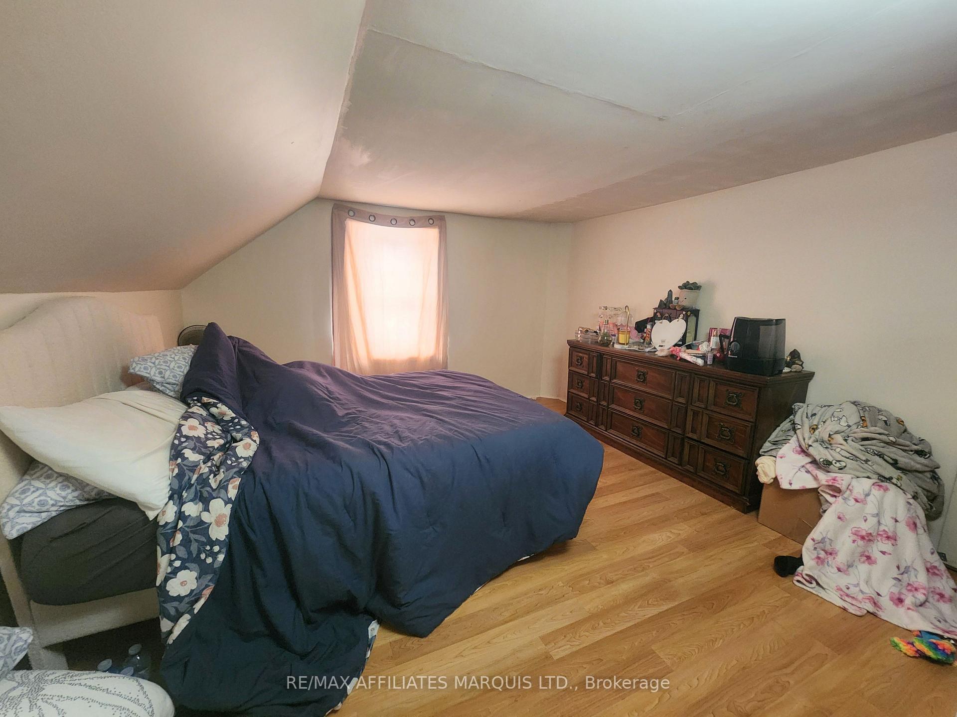 Photo 7 of 12 - 12A Cartier Avenue, Cornwall, Cornwall — HOMEH