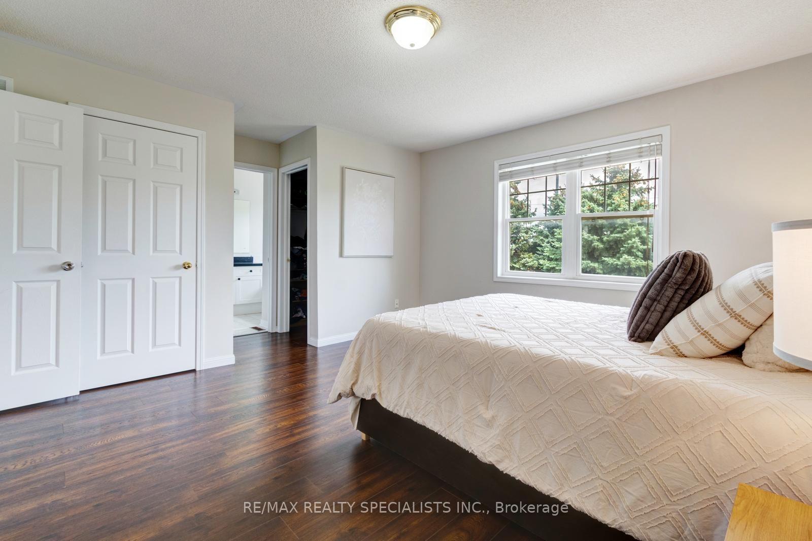 Photo 29 of 38 Sweetwood Circle, Brampton, Fletcher's Meadow — HOMEH