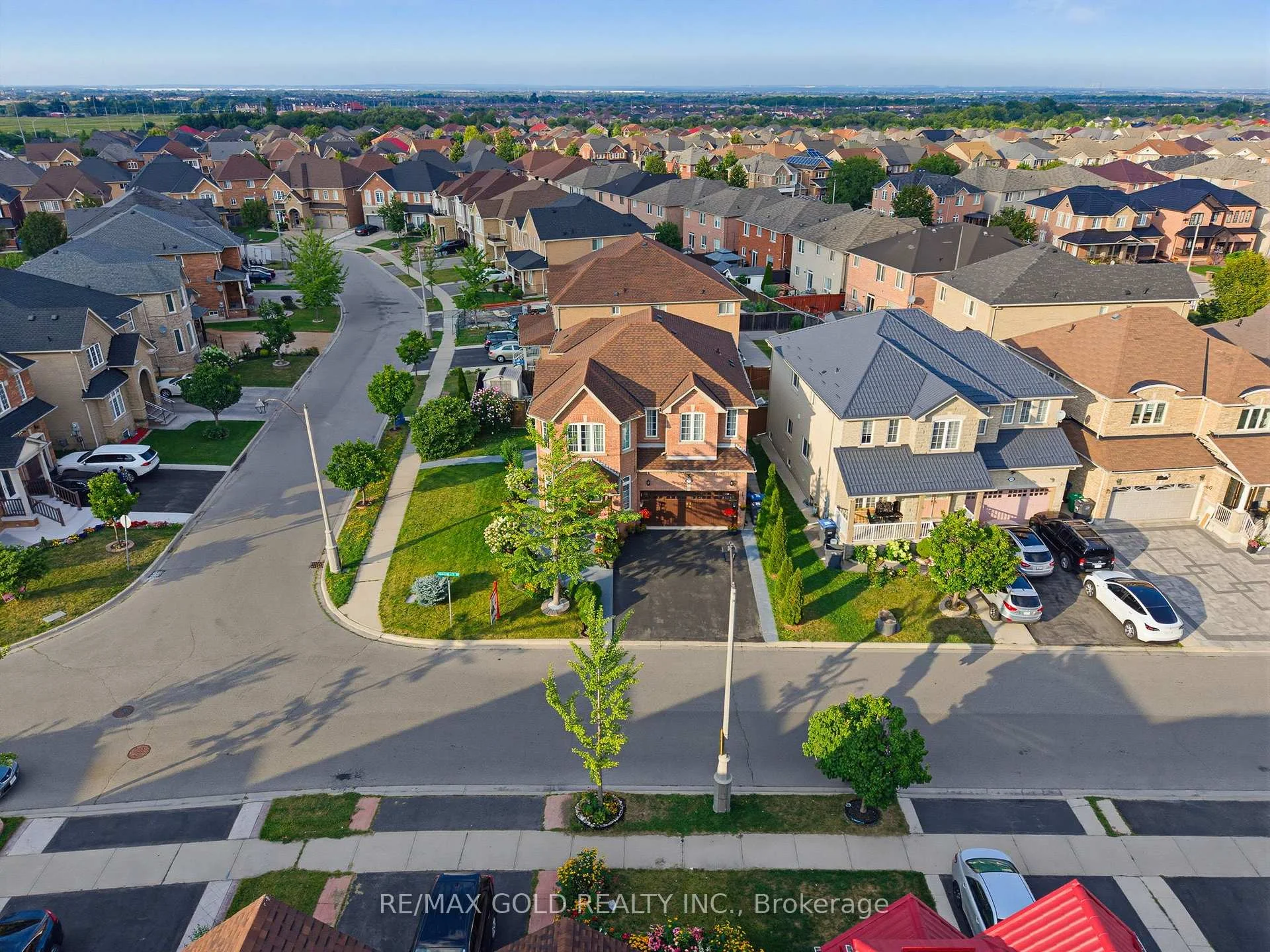 Photo 1 of 57 Quailvalley Drive, Brampton, Sandringham-Wellington — HOMEH
