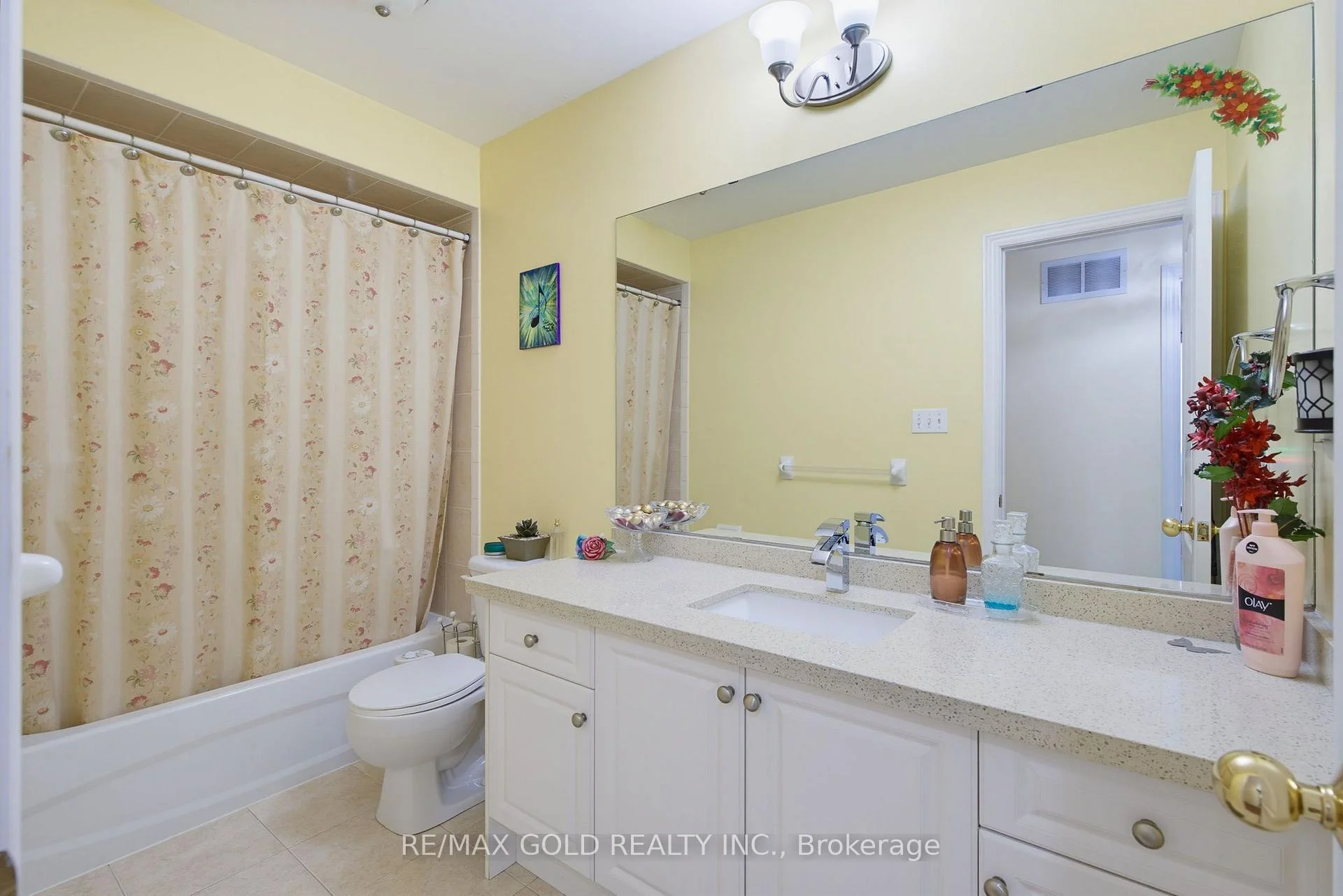 Photo 27 of 57 Quailvalley Drive, Brampton, Sandringham-Wellington — HOMEH