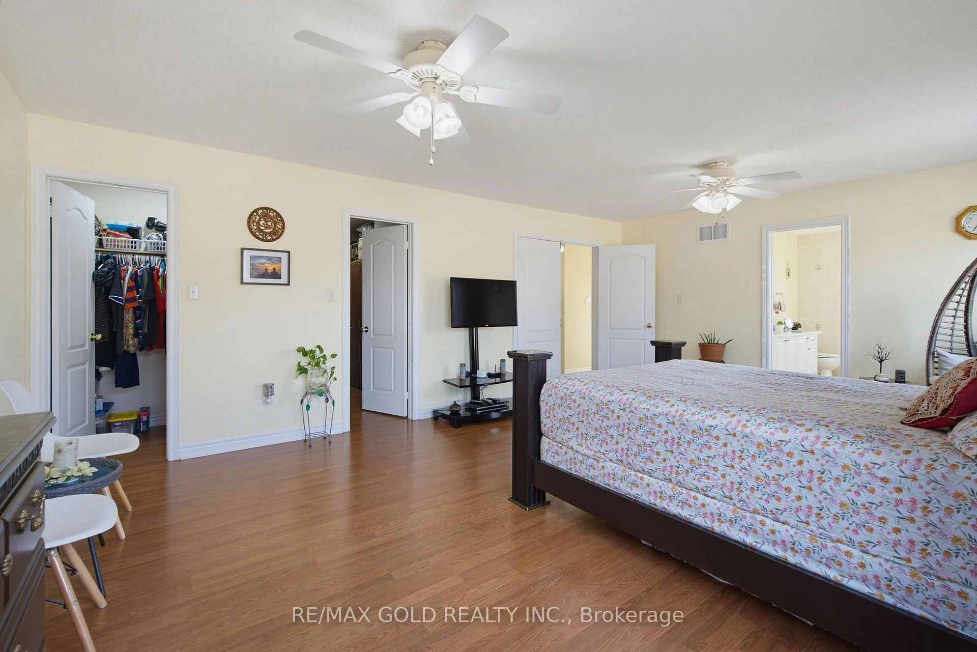 Photo 29 of 57 Quailvalley Drive, Brampton, Sandringham-Wellington — HOMEH