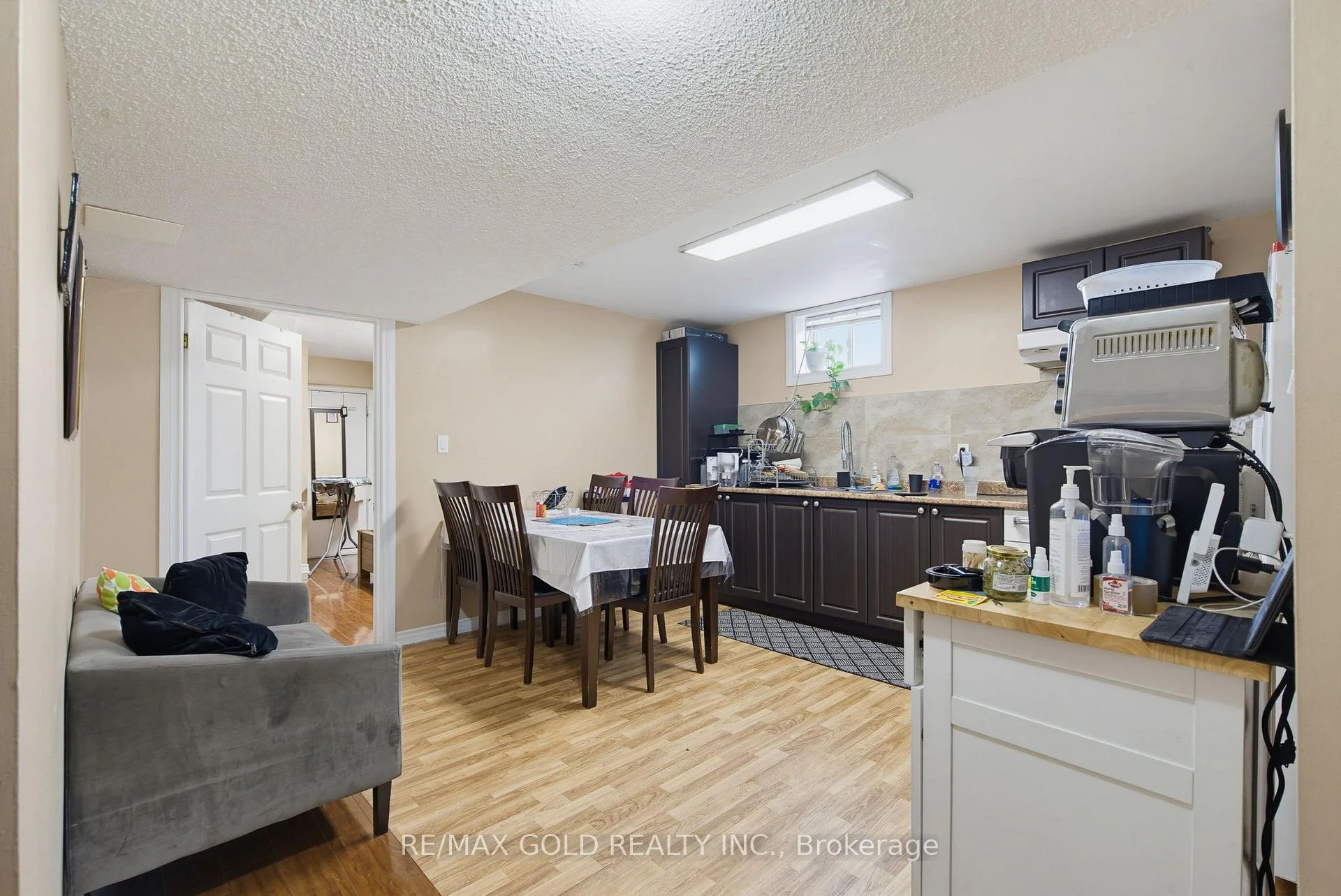 Photo 35 of 57 Quailvalley Drive, Brampton, Sandringham-Wellington — HOMEH