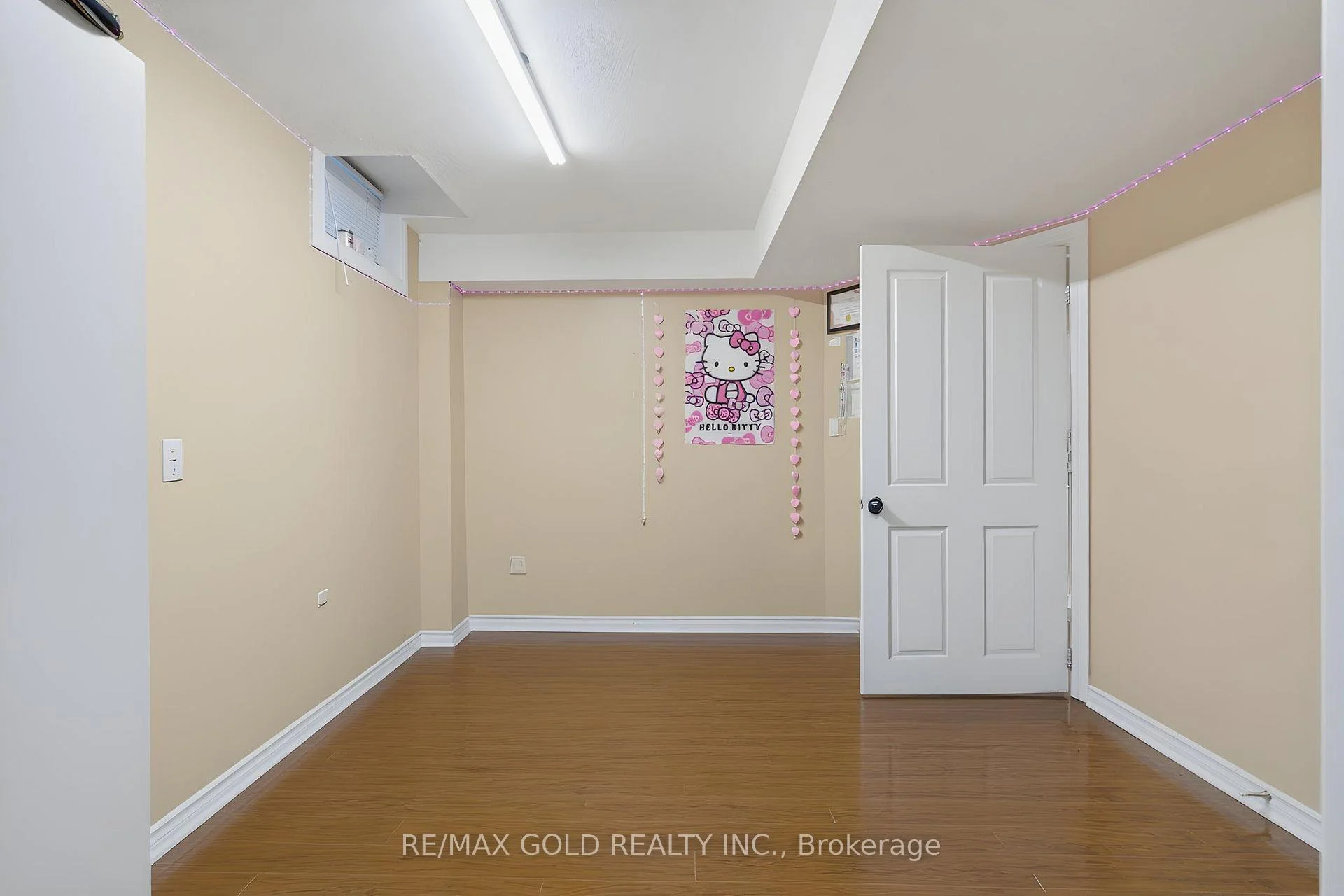 Photo 38 of 57 Quailvalley Drive, Brampton, Sandringham-Wellington — HOMEH