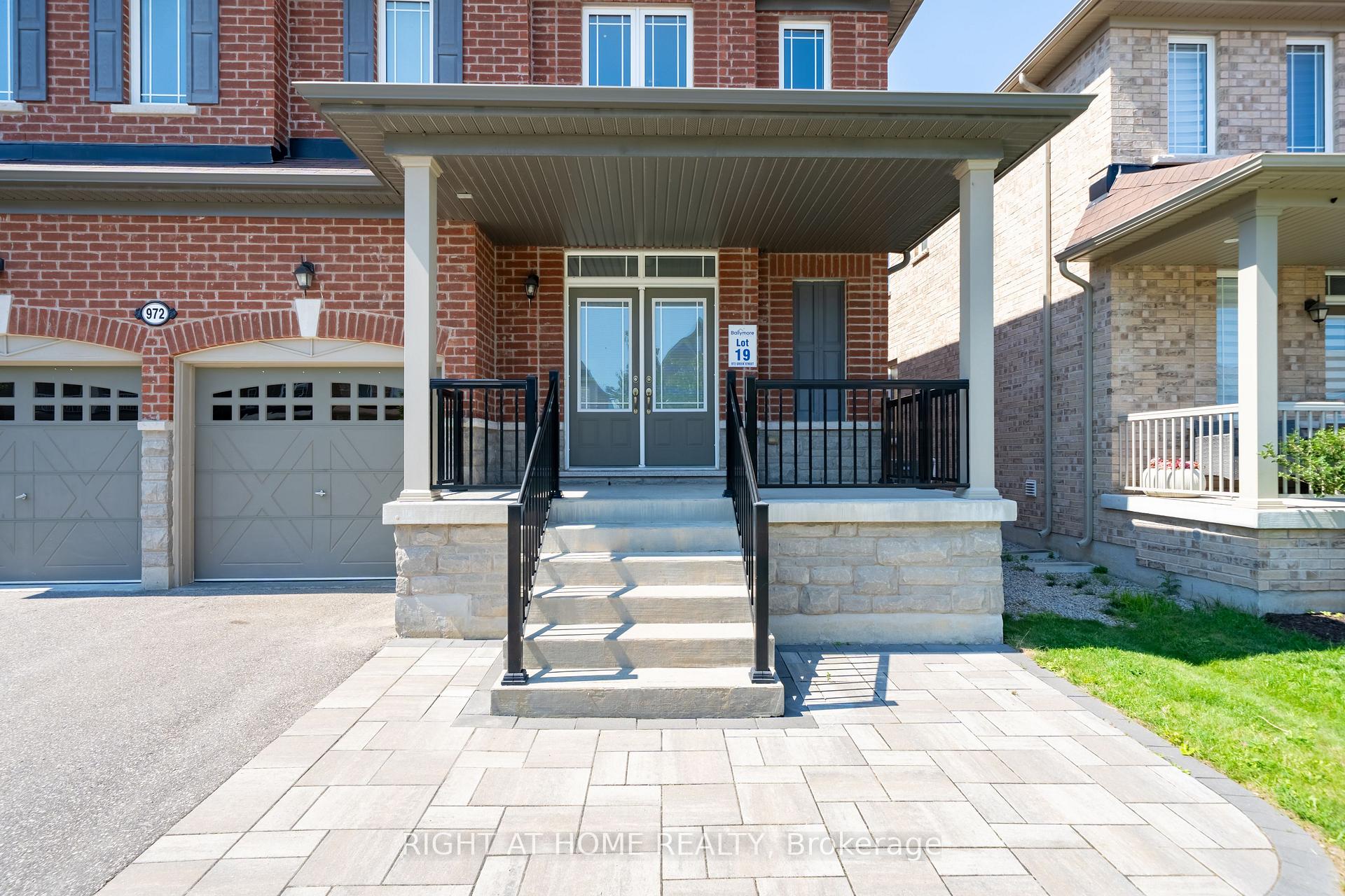 Photo 4 of 972 Green Street, Innisfil, Lefroy — HOMEH