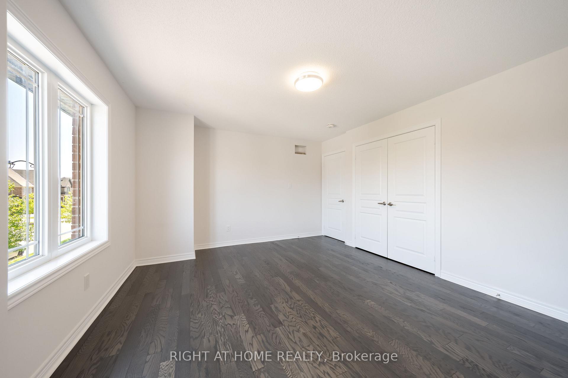 Photo 39 of 972 Green Street, Innisfil, Lefroy — HOMEH