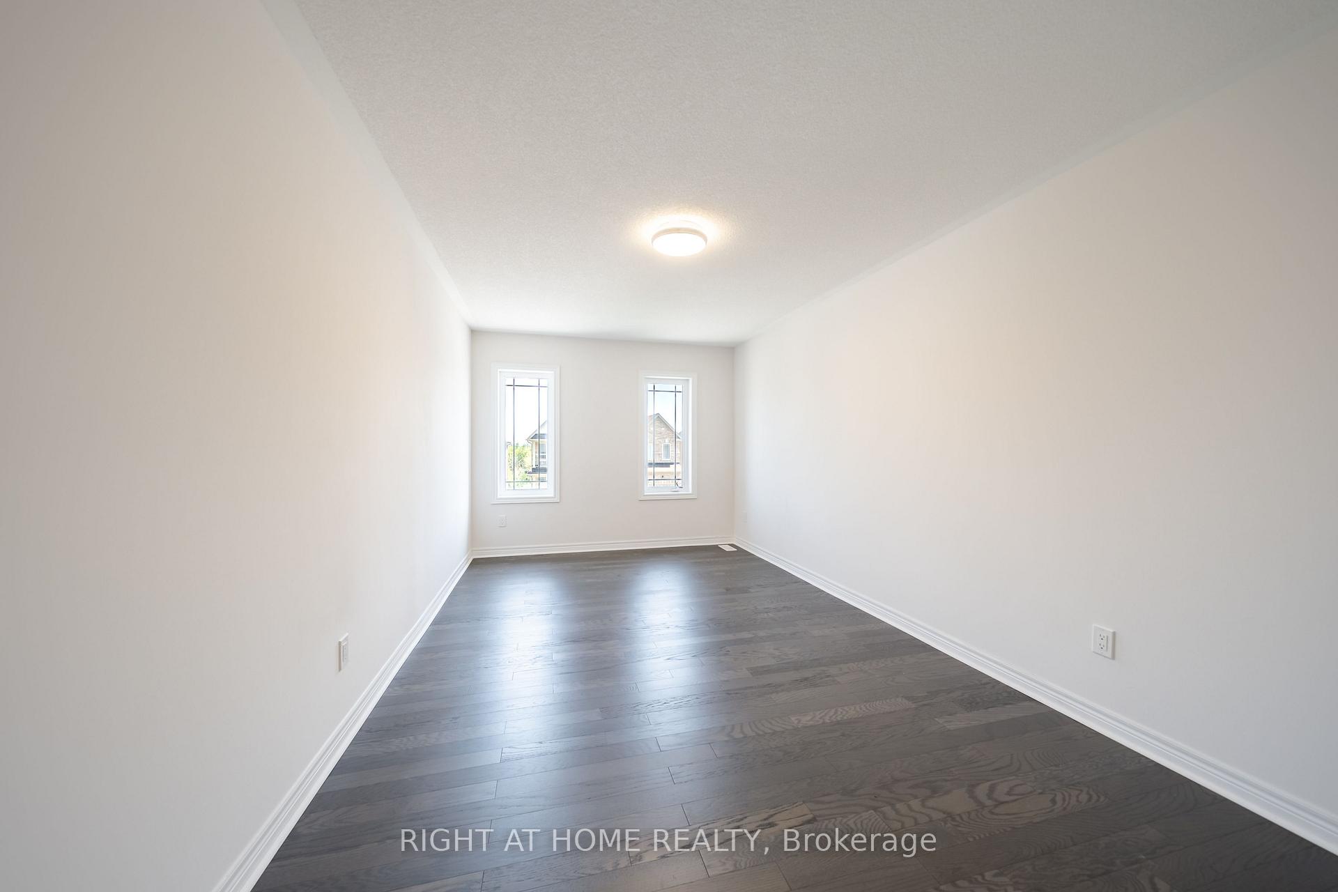 Photo 41 of 972 Green Street, Innisfil, Lefroy — HOMEH