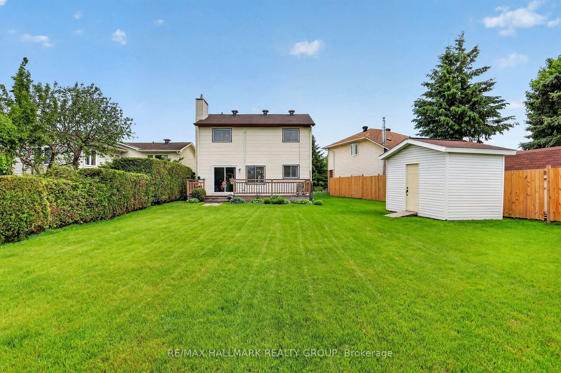 Photo 3 of 1463 Kamouraska Circle, Ottawa, Chateauneuf — HOMEH
