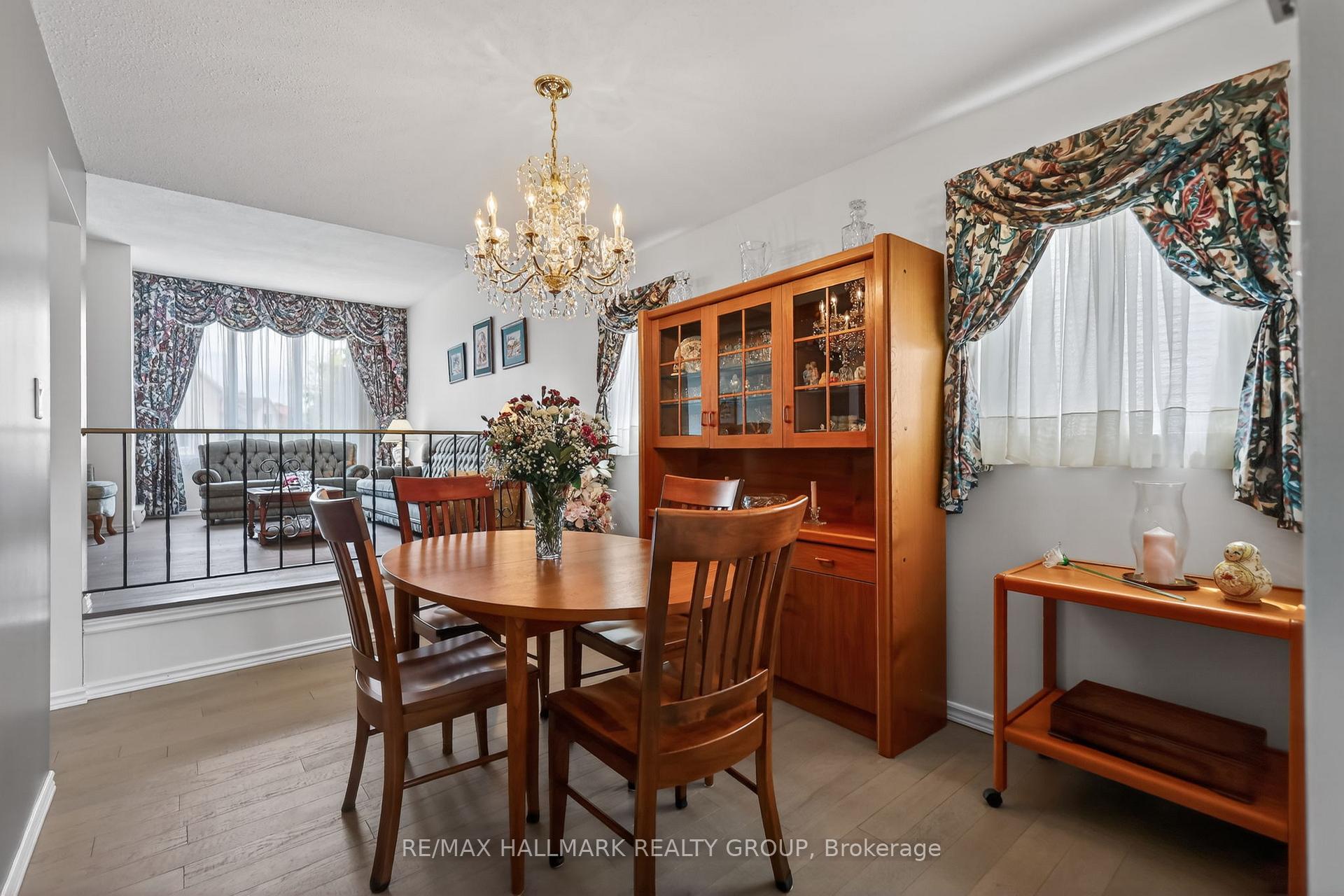Photo 9 of 1463 Kamouraska Circle, Ottawa, Chateauneuf — HOMEH