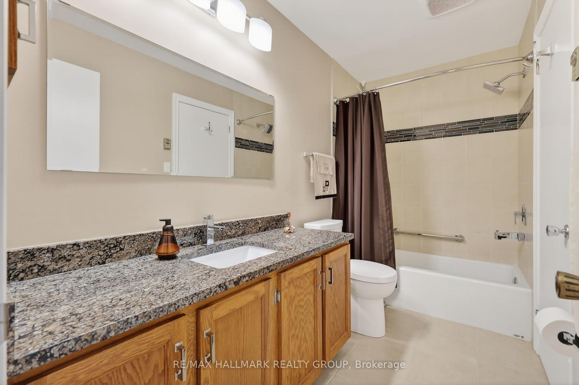 Photo 21 of 1463 Kamouraska Circle, Ottawa, Chateauneuf — HOMEH