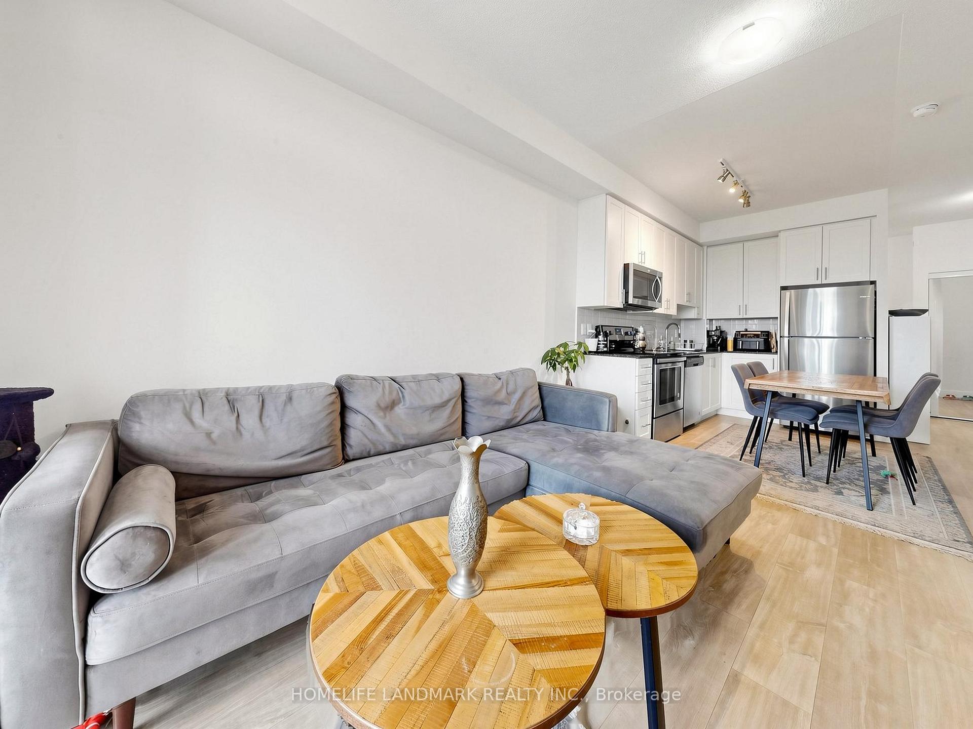 Photo 4 of Unit 2212, 3700 Highway 7 Road, Vaughan, Vaughan Corporate Centre — HOMEH