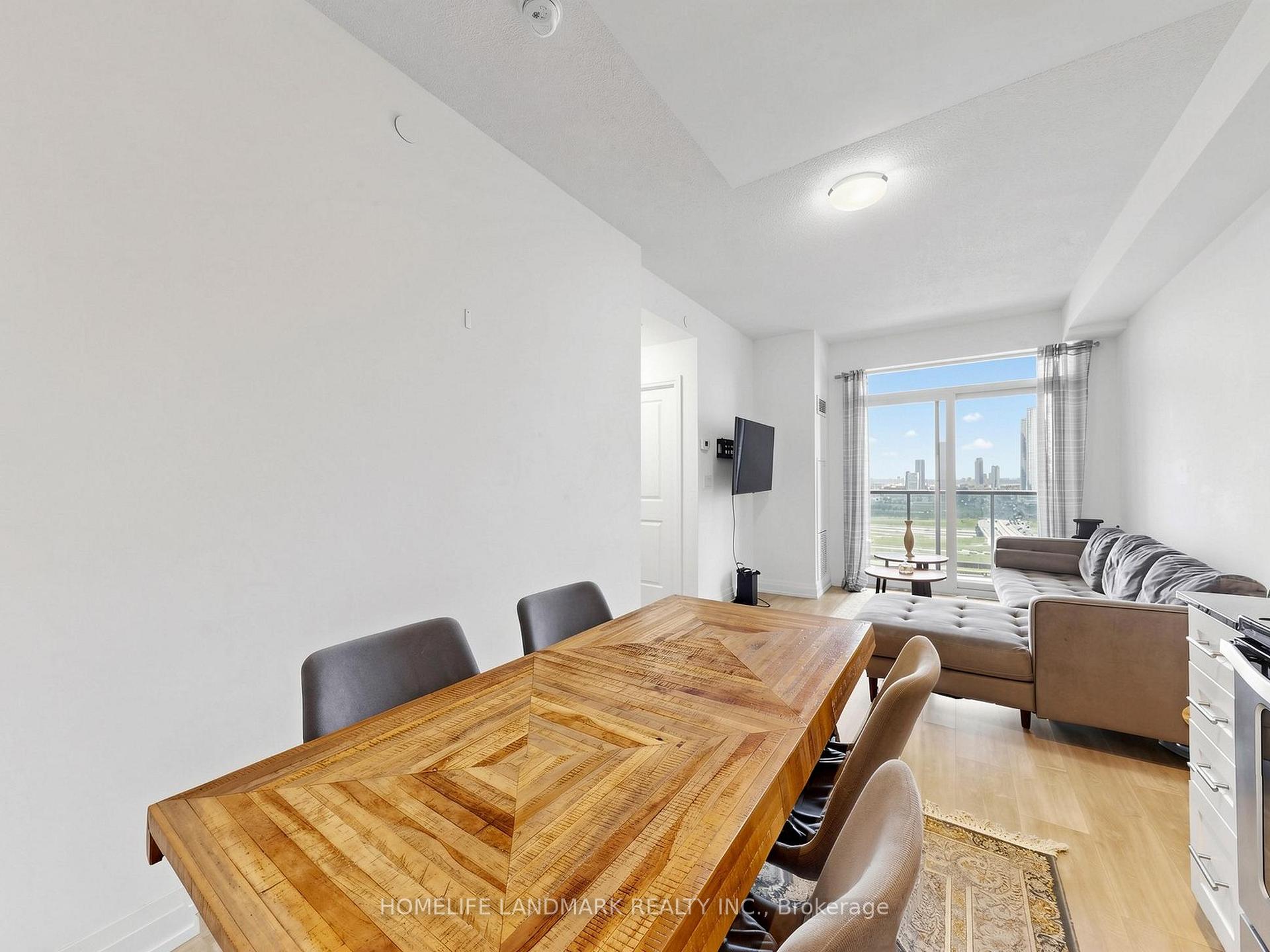 Photo 7 of Unit 2212, 3700 Highway 7 Road, Vaughan, Vaughan Corporate Centre — HOMEH