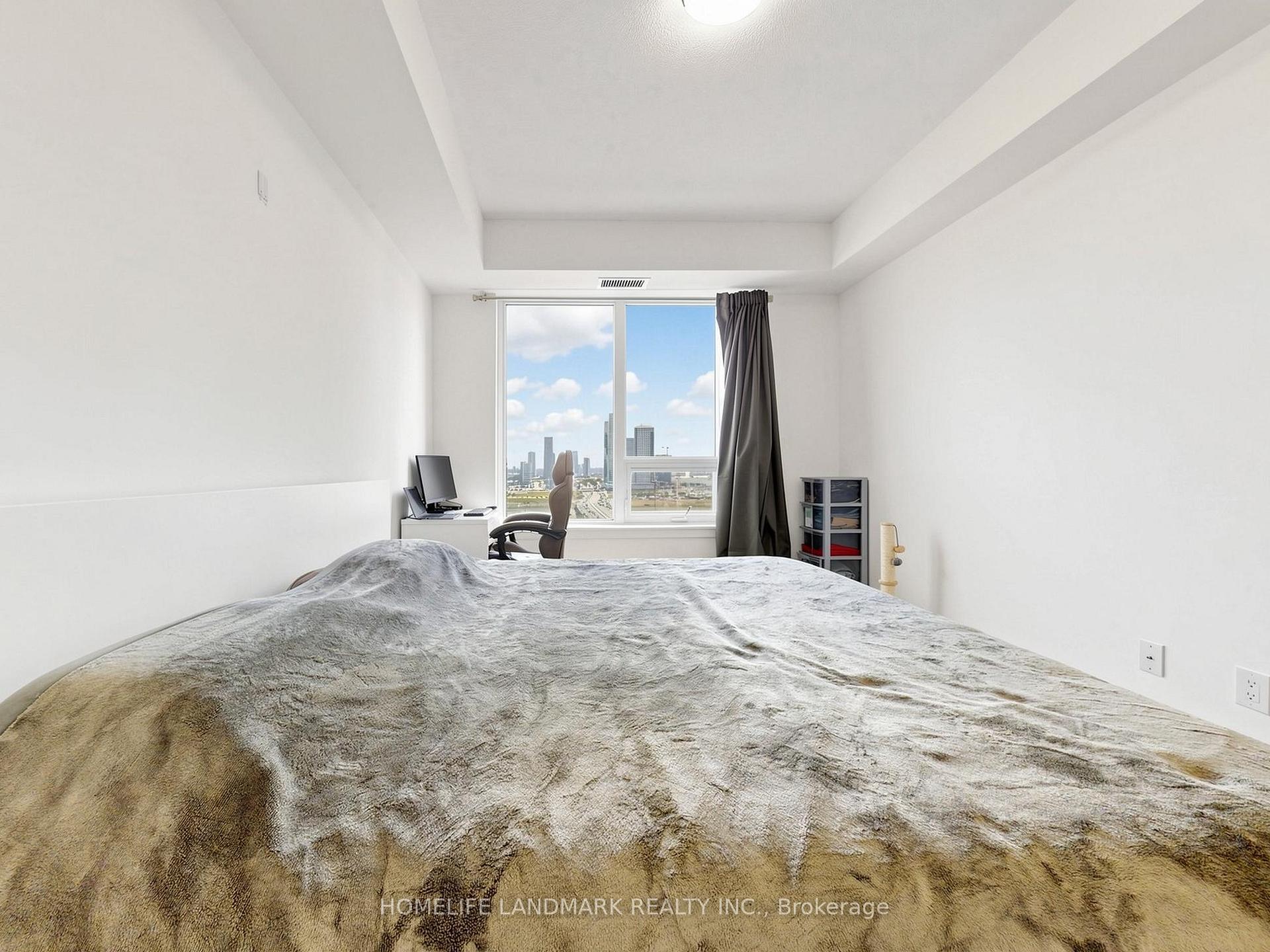 Photo 12 of Unit 2212, 3700 Highway 7 Road, Vaughan, Vaughan Corporate Centre — HOMEH