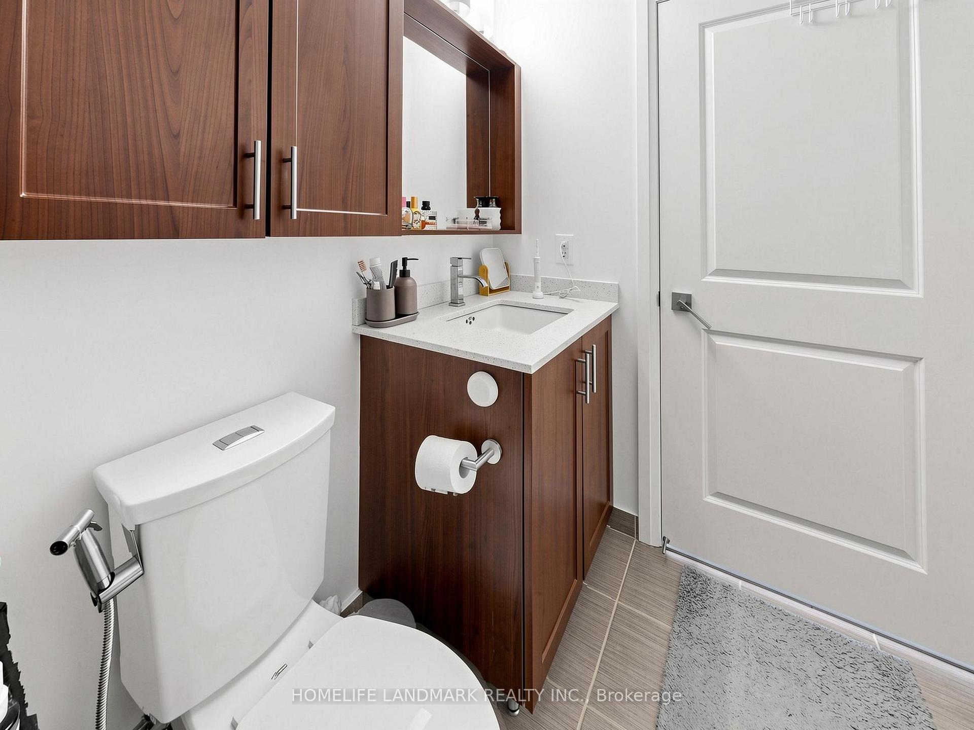 Photo 19 of Unit 2212, 3700 Highway 7 Road, Vaughan, Vaughan Corporate Centre — HOMEH