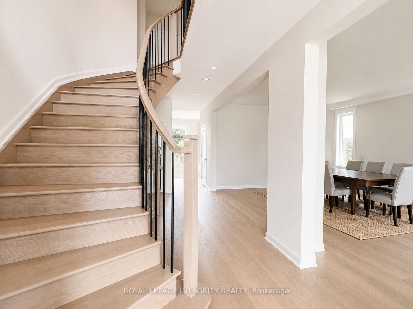 Photo 3 of 747 Coast Circle, Ottawa, Mahogany Community — HOMEH