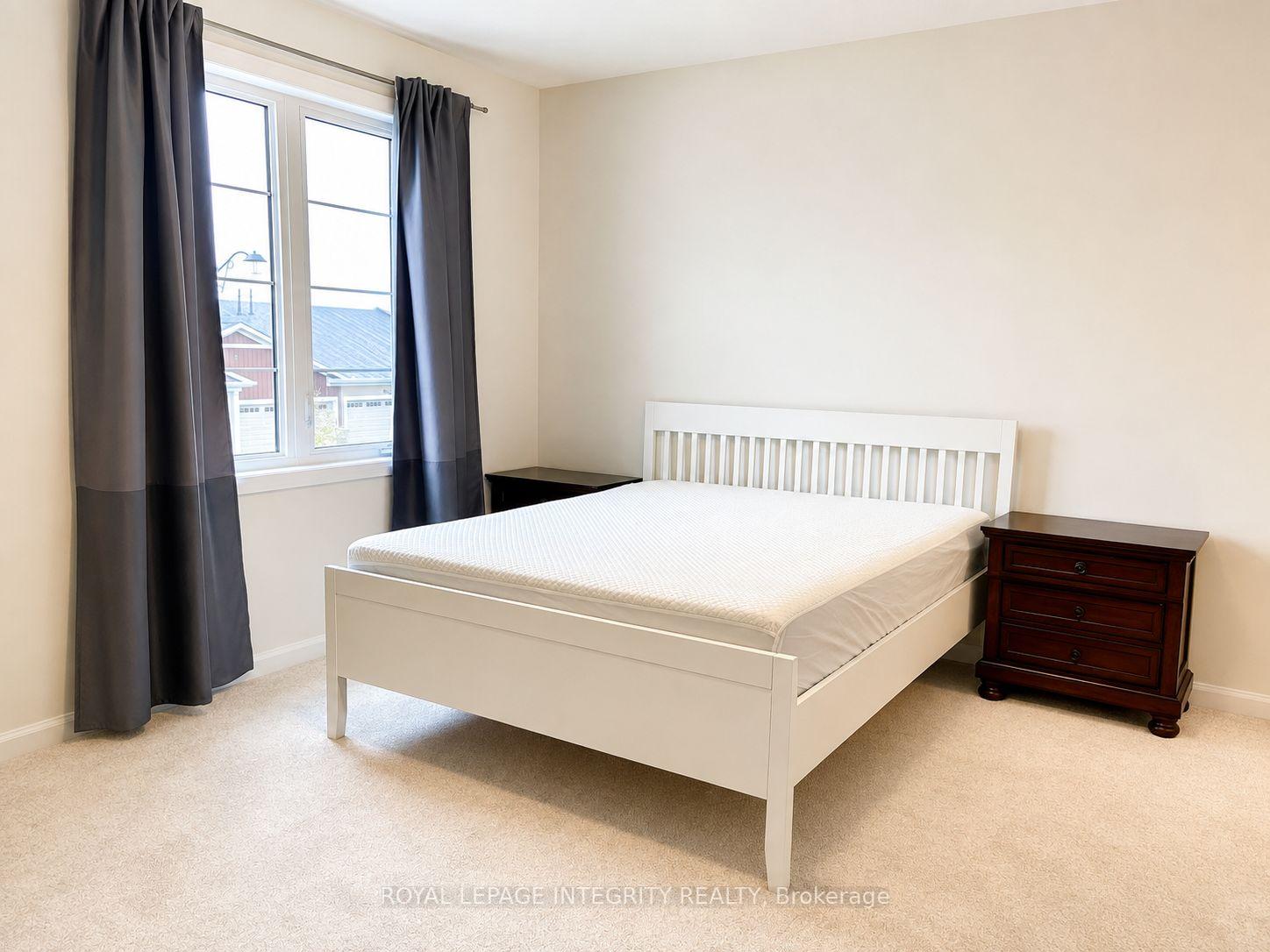 Photo 17 of 747 Coast Circle, Ottawa, Mahogany Community — HOMEH