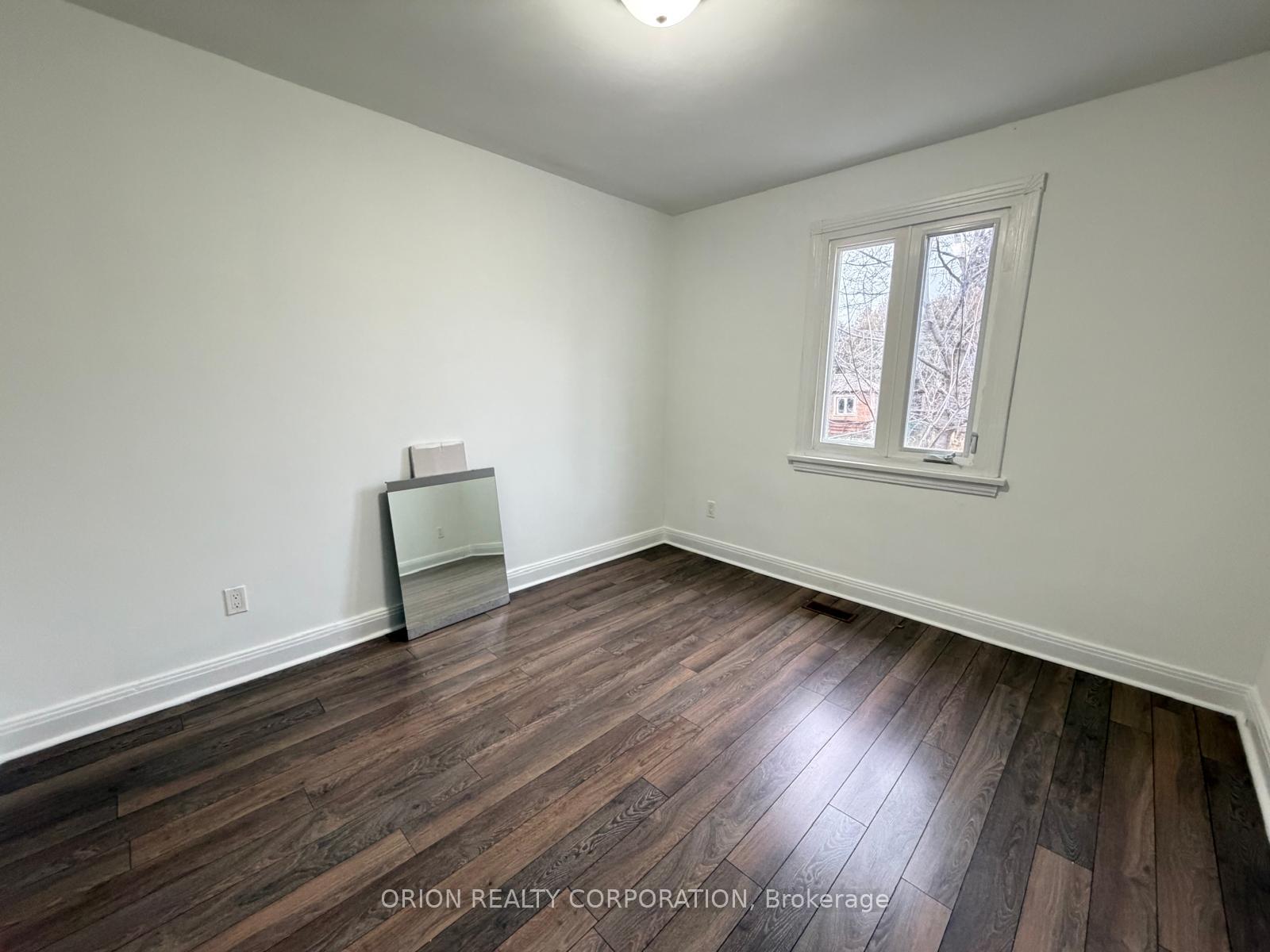 Photo 21 of 266 Viewmount Avenue, North York, Yorkdale-Glen Park — HOMEH