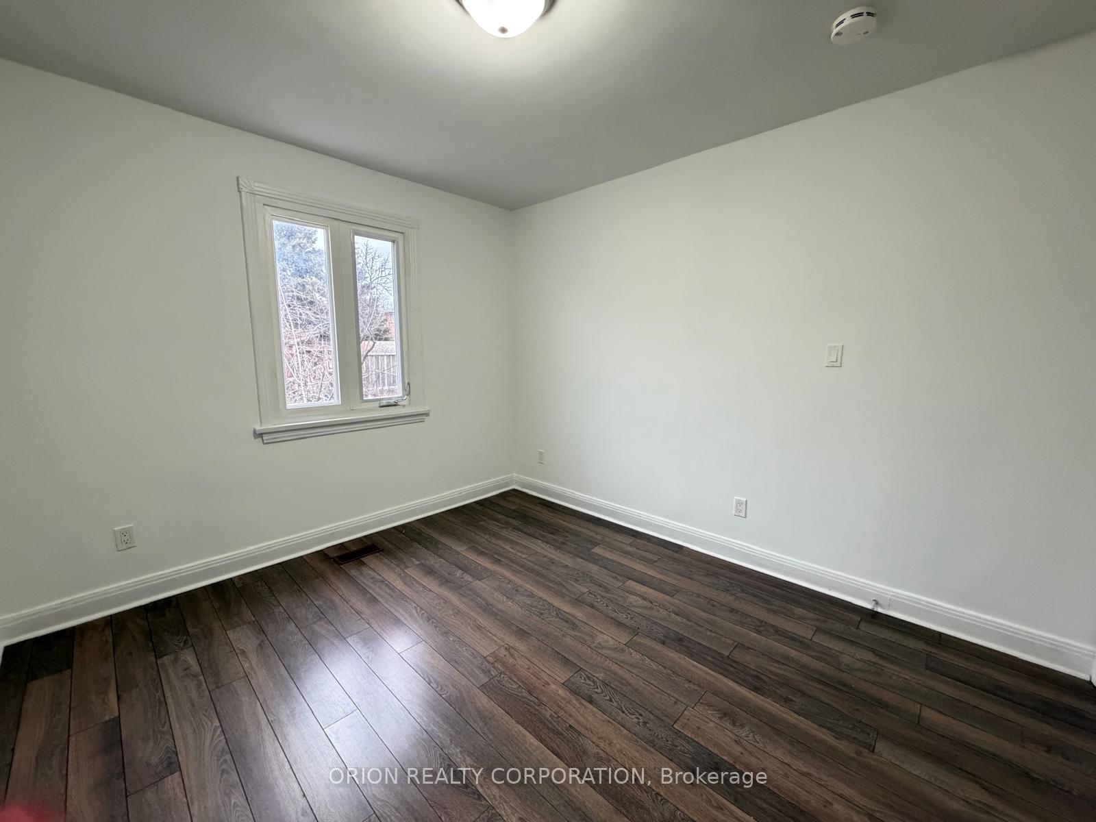 Photo 24 of 266 Viewmount Avenue, North York, Yorkdale-Glen Park — HOMEH