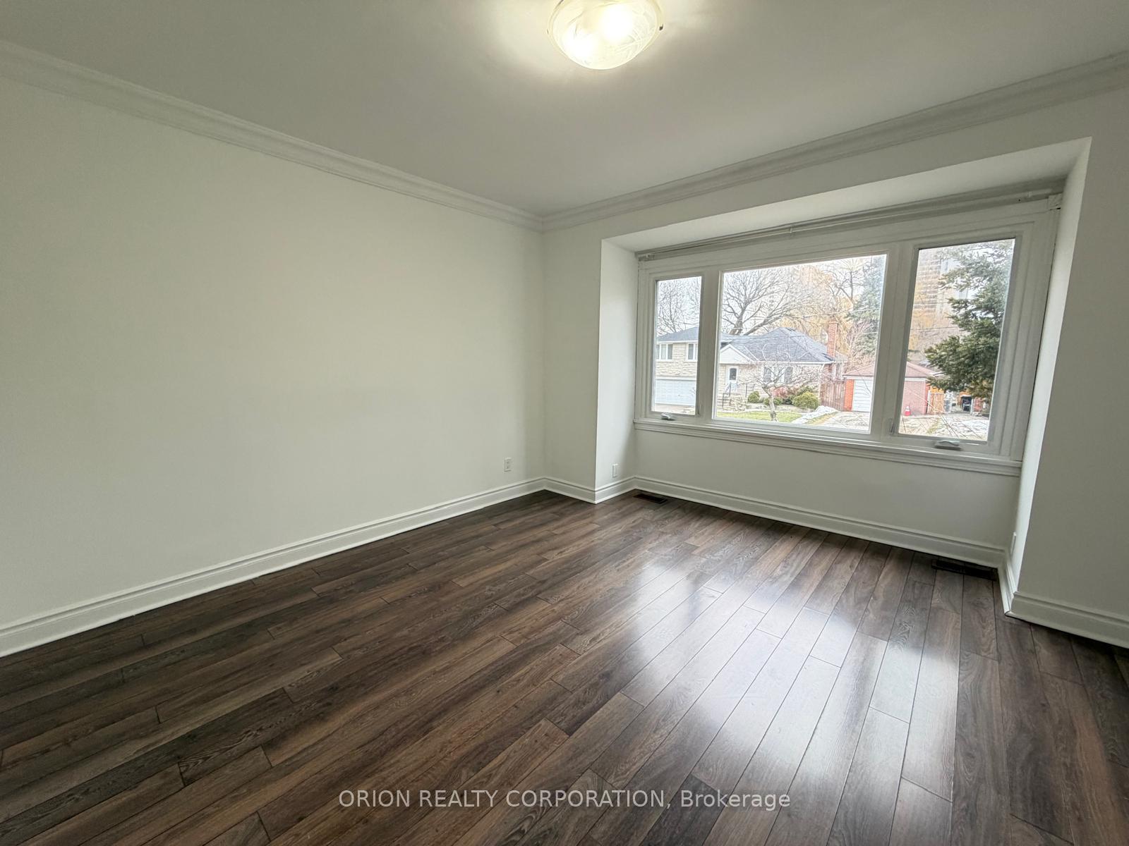 Photo 25 of 266 Viewmount Avenue, North York, Yorkdale-Glen Park — HOMEH