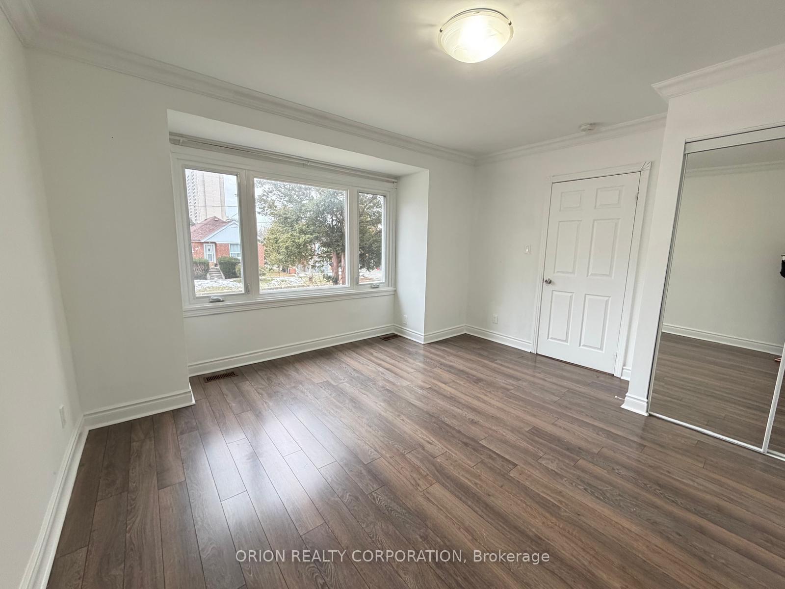 Photo 26 of 266 Viewmount Avenue, North York, Yorkdale-Glen Park — HOMEH
