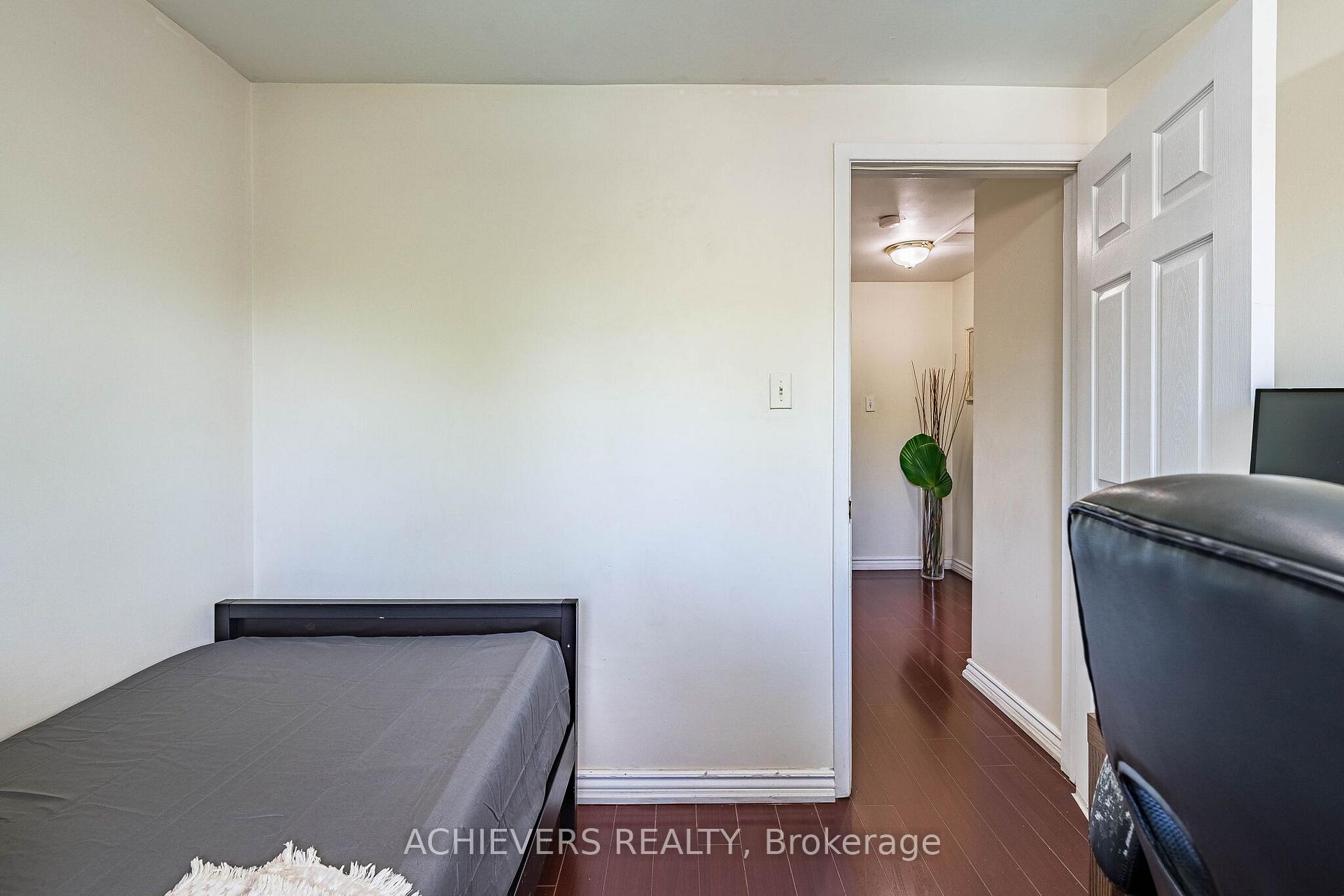 Photo 28 of 58 Archdekin Drive, Brampton, Madoc — HOMEH