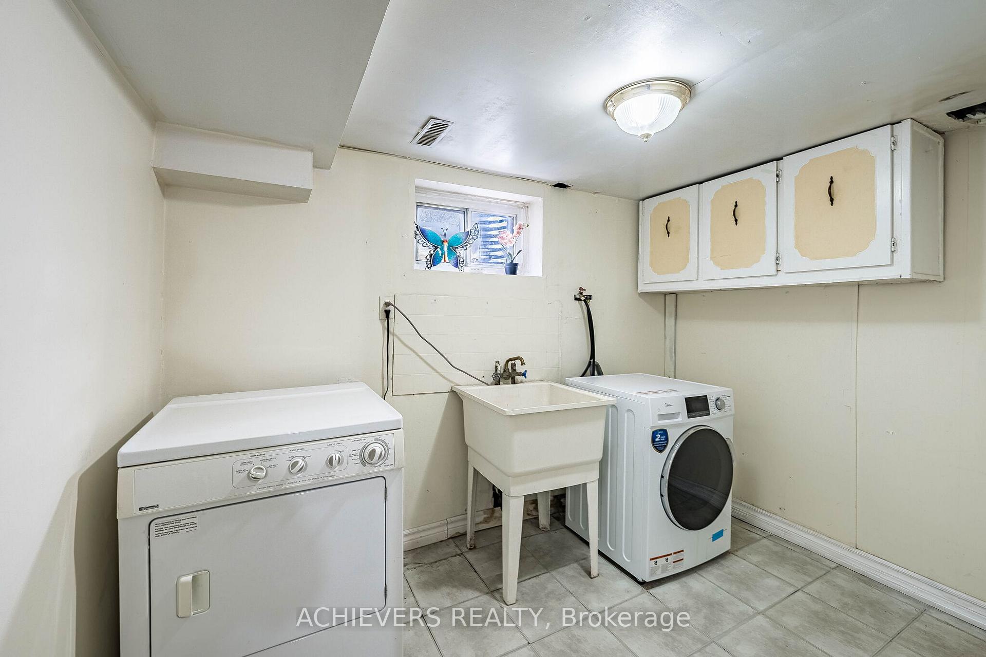 Photo 32 of 58 Archdekin Drive, Brampton, Madoc — HOMEH