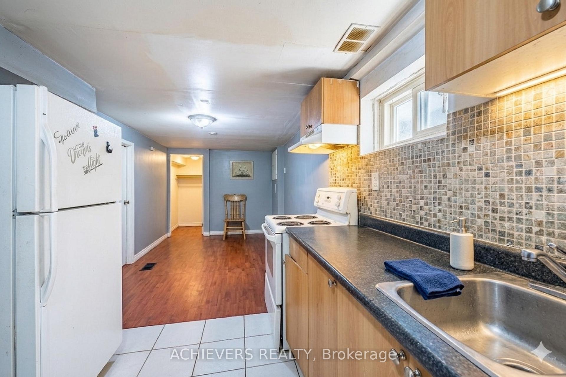 Photo 33 of 58 Archdekin Drive, Brampton, Madoc — HOMEH