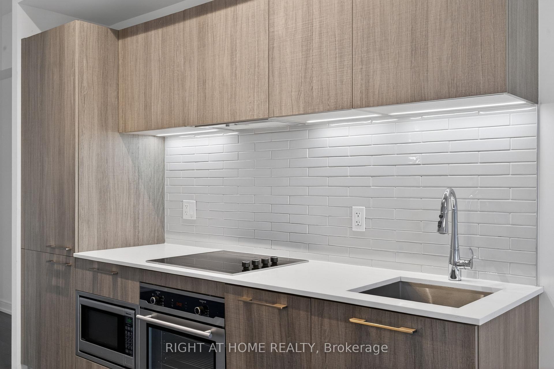Photo 21 of Unit 512, 3 Gloucester Street, Toronto, Church-Yonge Corridor — HOMEH