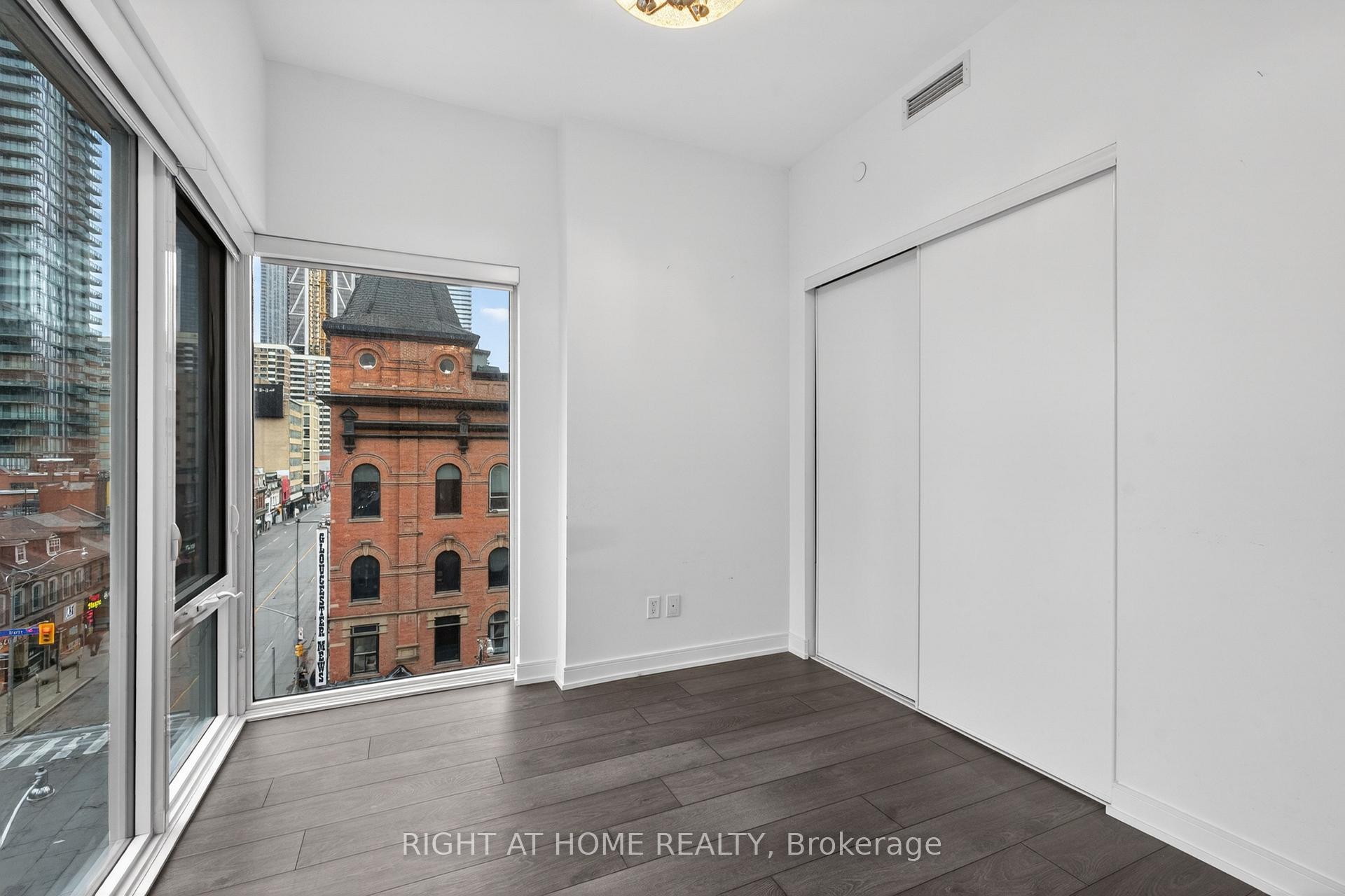 Photo 26 of Unit 512, 3 Gloucester Street, Toronto, Church-Yonge Corridor — HOMEH