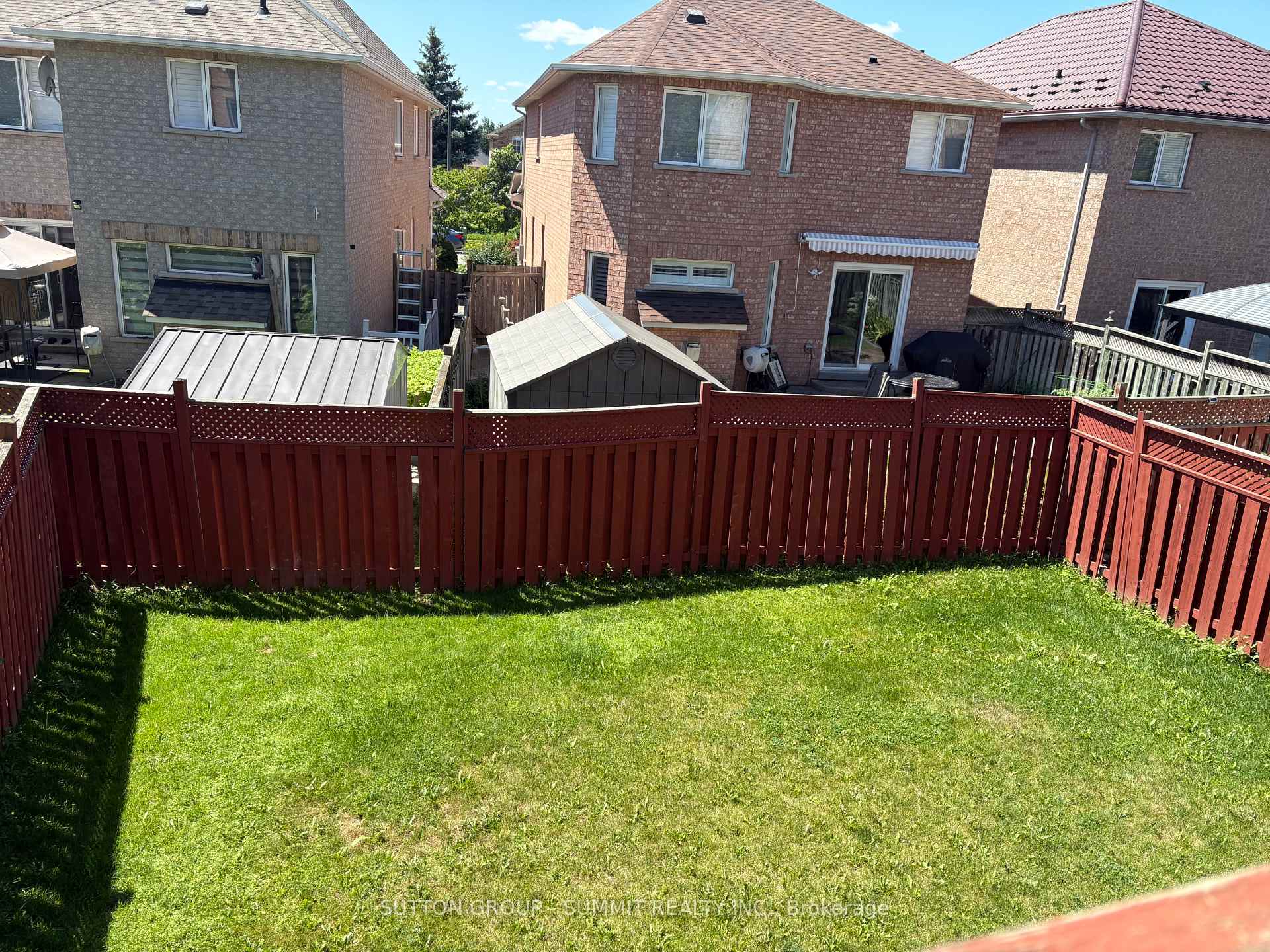 Photo 18 of 910 Knotty Pine Grove, Mississauga, Meadowvale Village — HOMEH