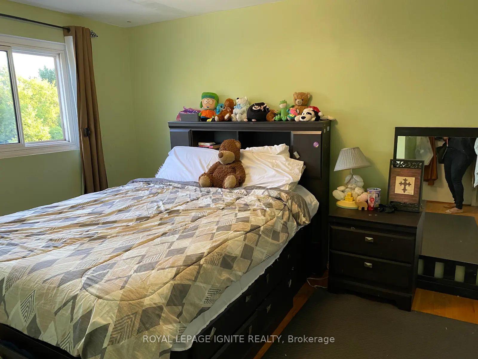 Photo 33 of 83 Coxworth Crescent, Scarborough, Malvern — HOMEH