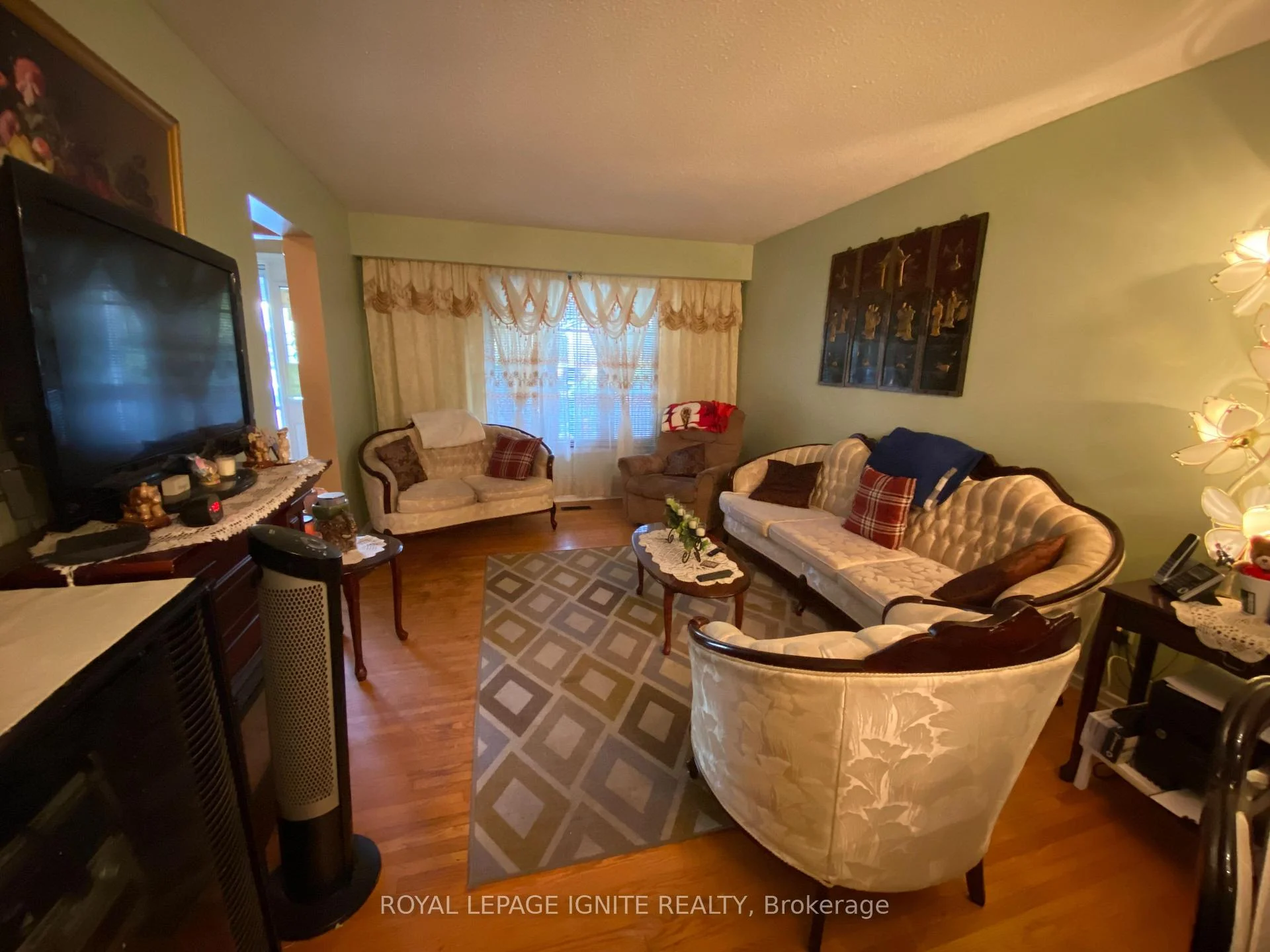 Photo 18 of 83 Coxworth Crescent, Scarborough, Malvern — HOMEH