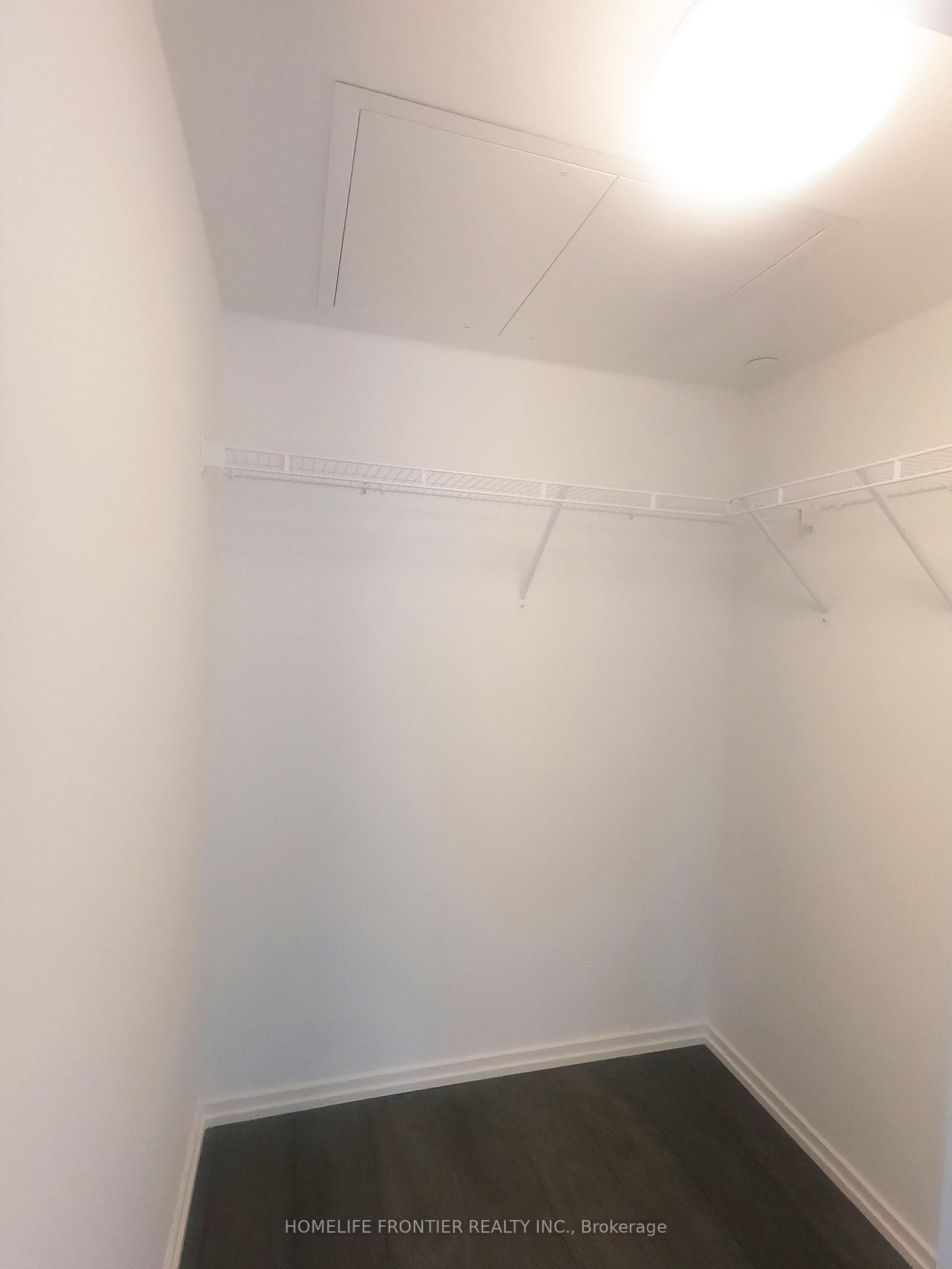 Photo 8 of Unit 744, 8 Hillsdale Avenue E, Toronto, Mount Pleasant West — HOMEH