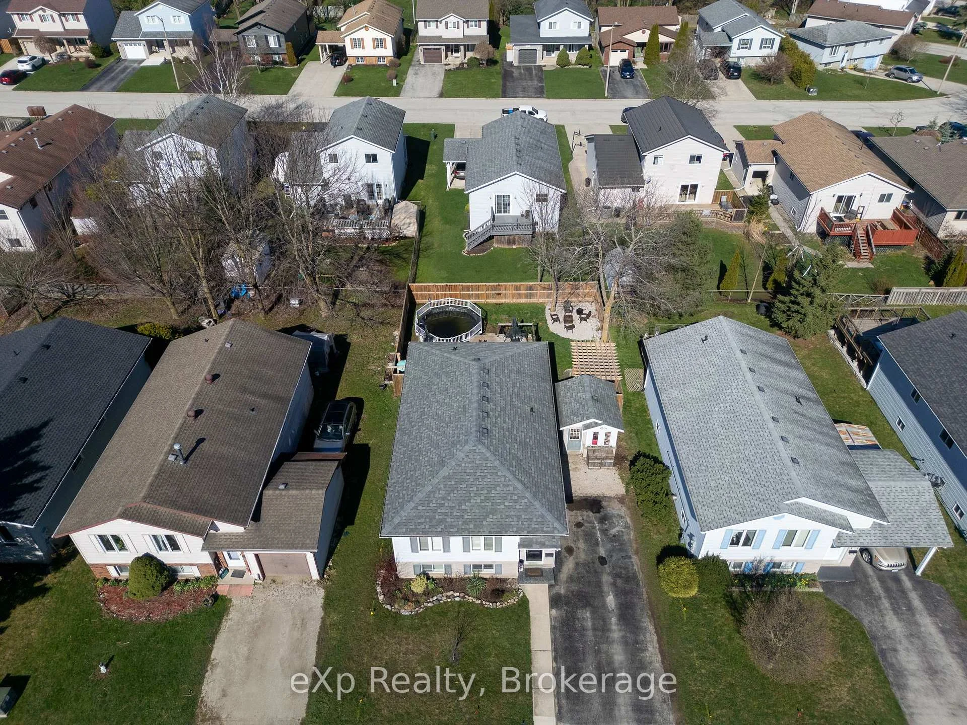 Photo 25 of 2634 9th Avenue E, Owen Sound — HOMEH