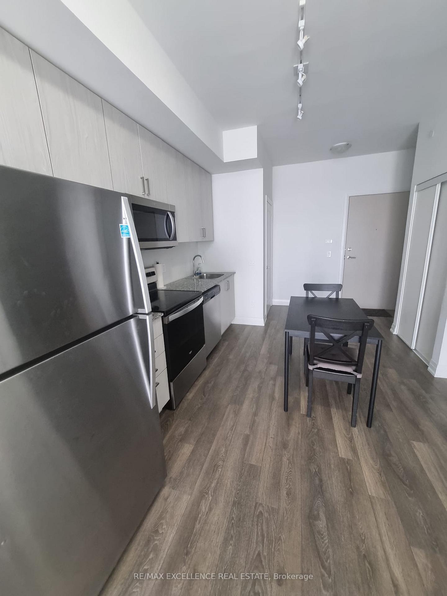Photo 2 of Unit 707, 10 Meadowglen Place, Scarborough, Woburn — HOMEH