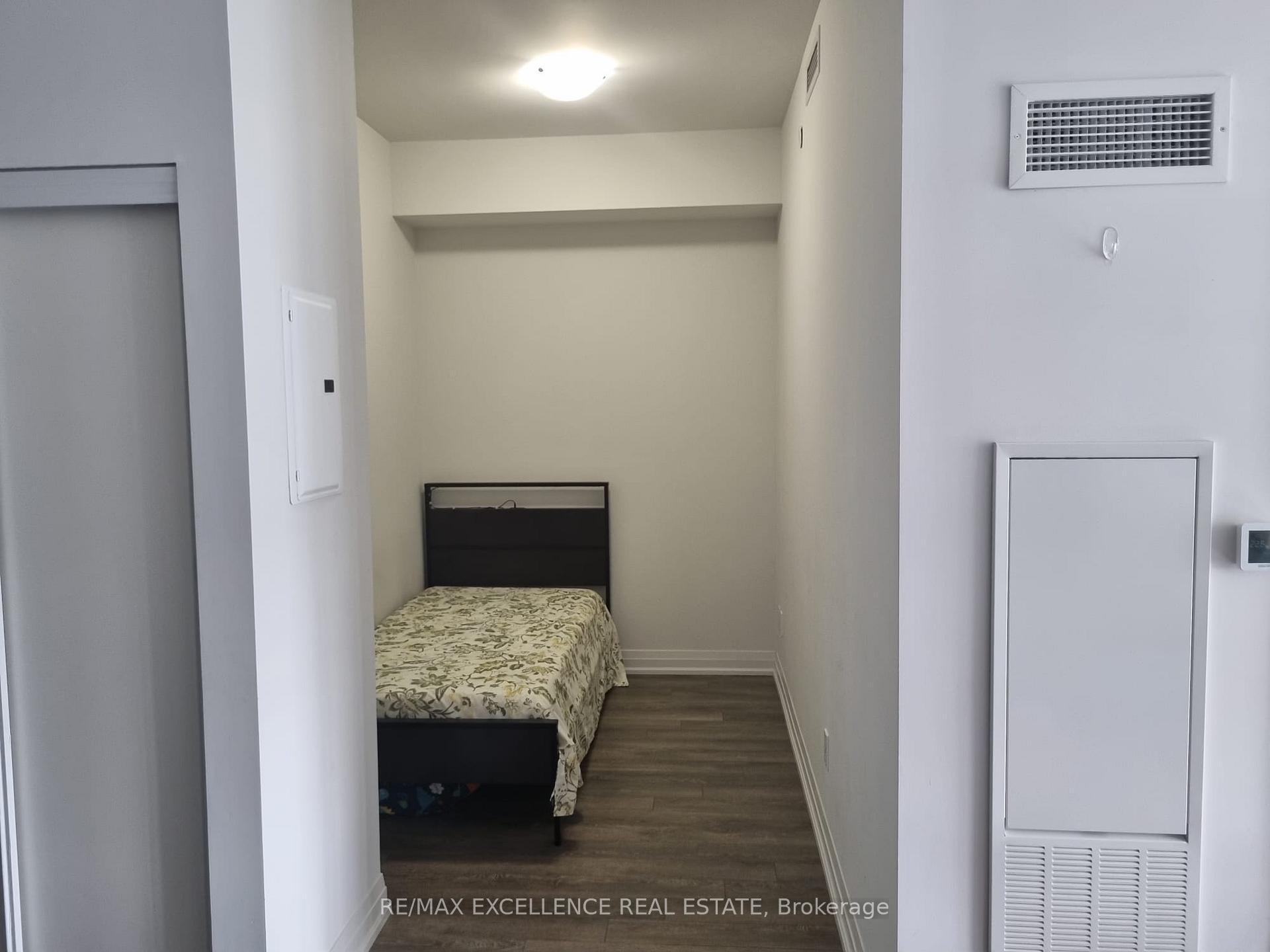 Photo 7 of Unit 707, 10 Meadowglen Place, Scarborough, Woburn — HOMEH