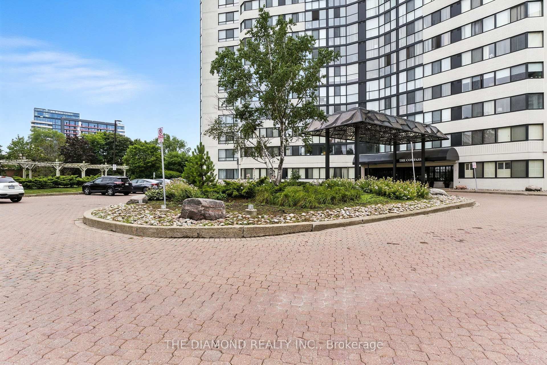 Photo 2 of Unit 1805, 1360 Rathburn Road E, Mississauga, Rathwood — HOMEH