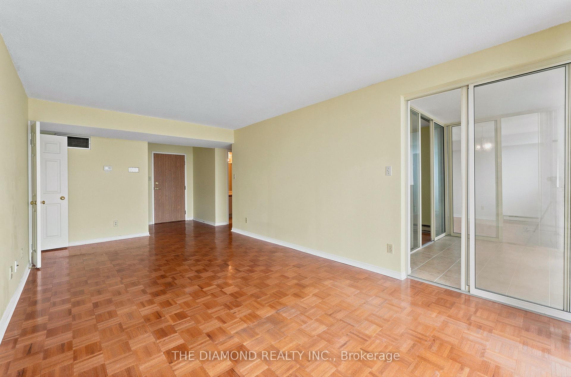 Photo 12 of Unit 1805, 1360 Rathburn Road E, Mississauga, Rathwood — HOMEH