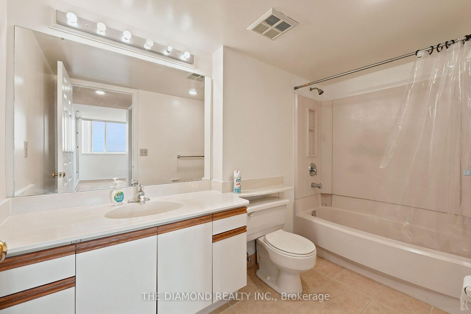 Photo 24 of Unit 1805, 1360 Rathburn Road E, Mississauga, Rathwood — HOMEH