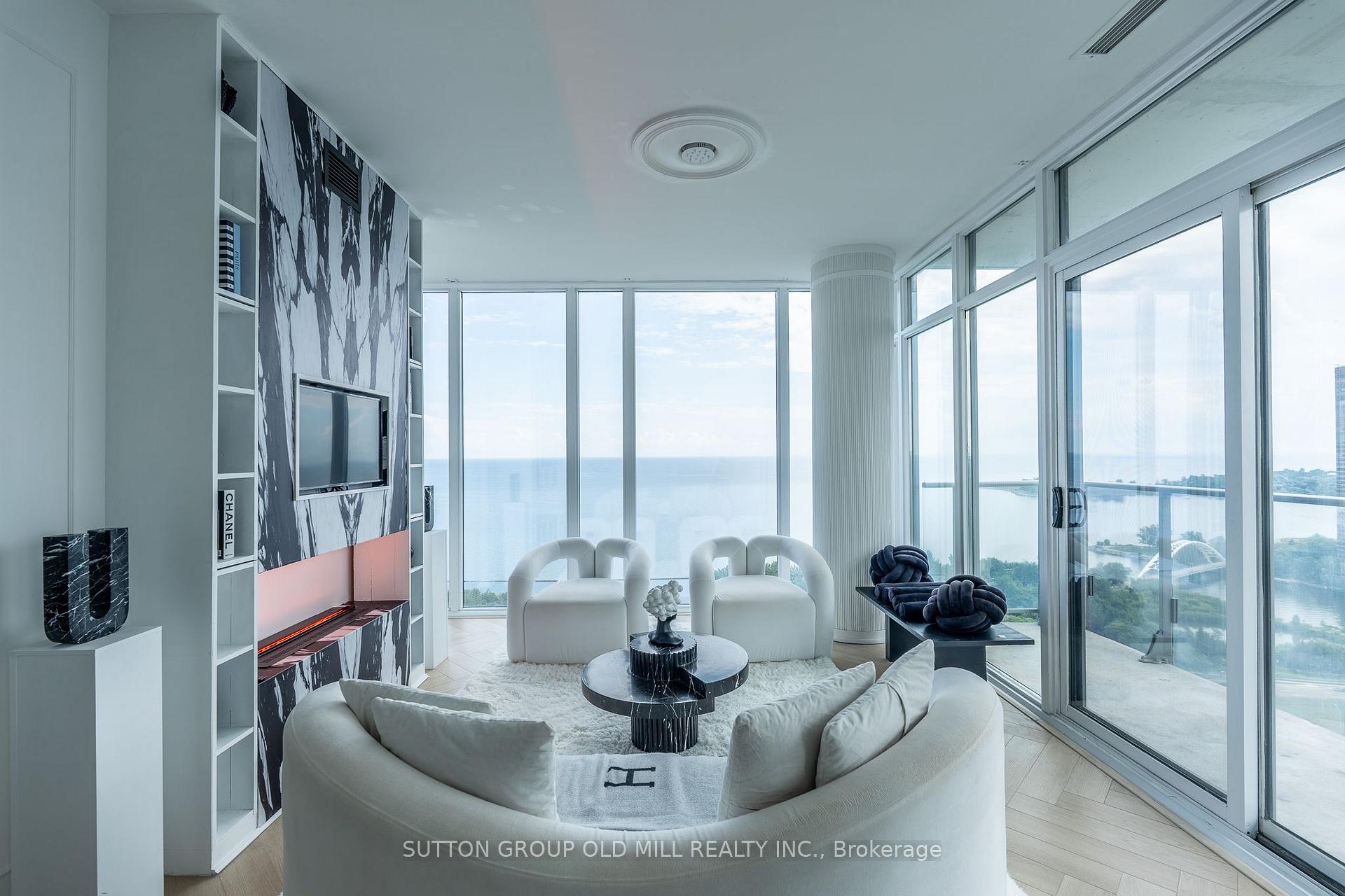 Photo 2 of Unit 2505, 103 The Queensway, Toronto, High Park-Swansea — HOMEH