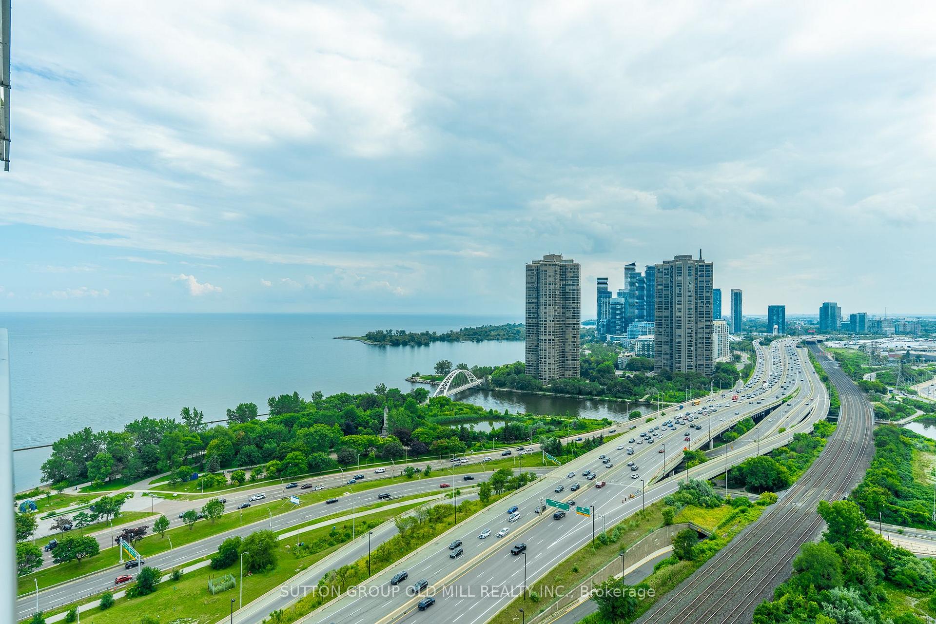 Photo 100 of Unit 2505, 103 The Queensway, Toronto, High Park-Swansea — HOMEH