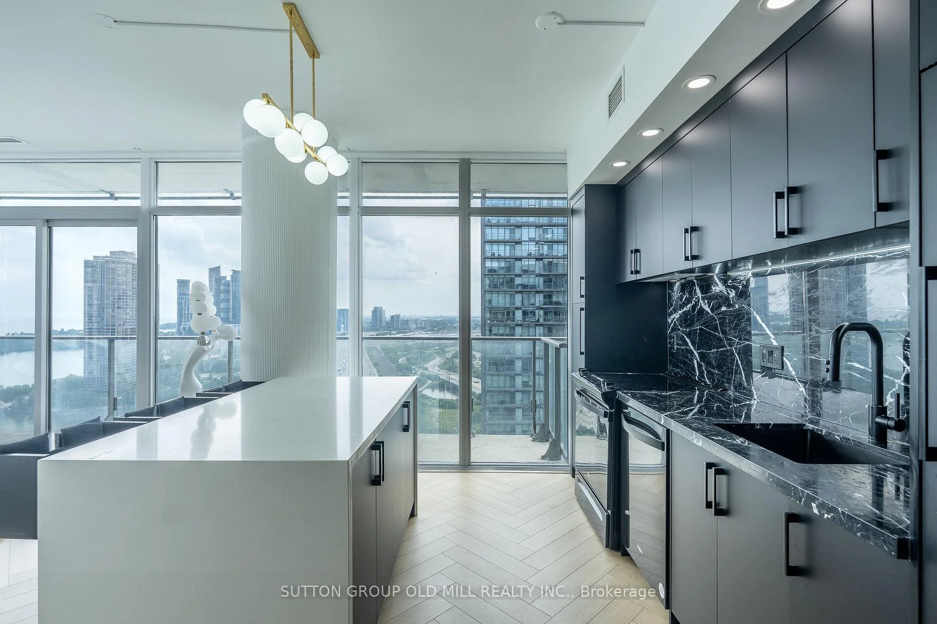 Photo 17 of Unit 2505, 103 The Queensway, Toronto, High Park-Swansea — HOMEH