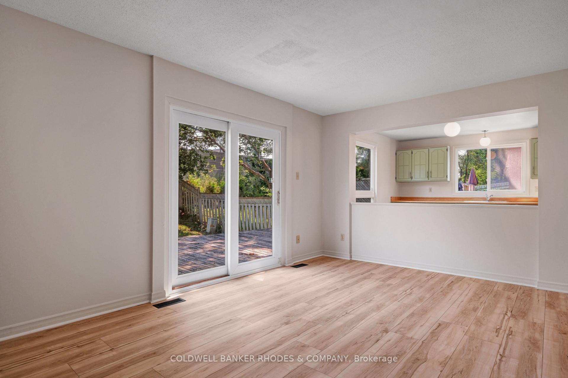 Photo 11 of 6290 Fortune Drive, Ottawa, Convent Glen North — HOMEH