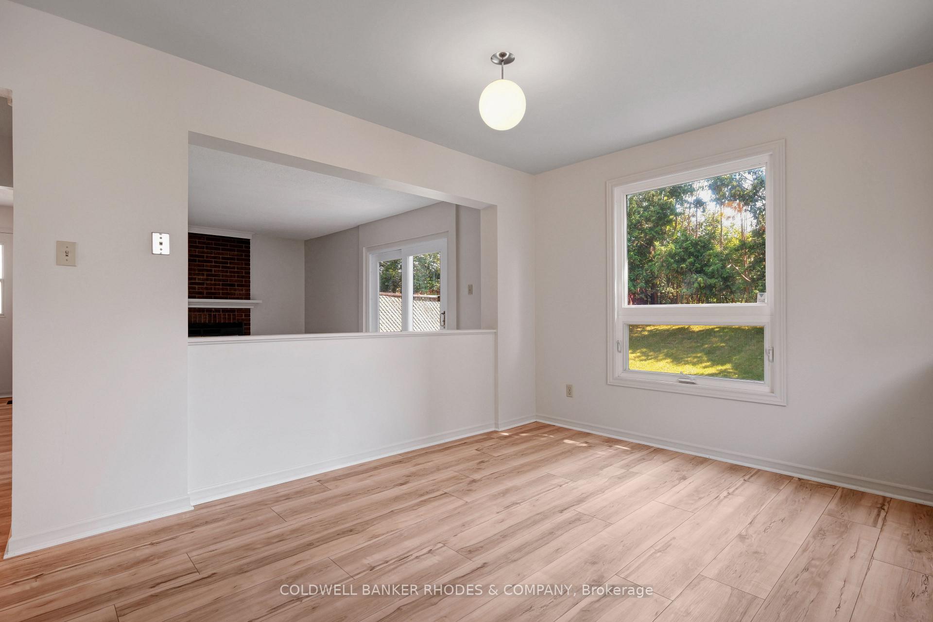 Photo 13 of 6290 Fortune Drive, Ottawa, Convent Glen North — HOMEH
