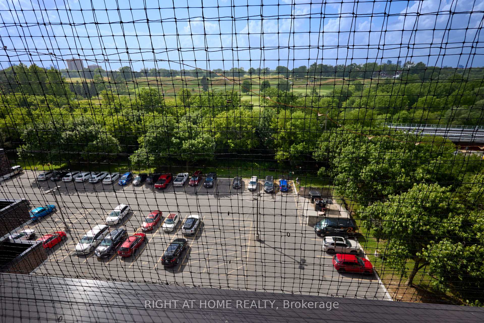 Photo 8 of Unit 808, 1535 Lakeshore Road E, Mississauga, Lakeview — HOMEH