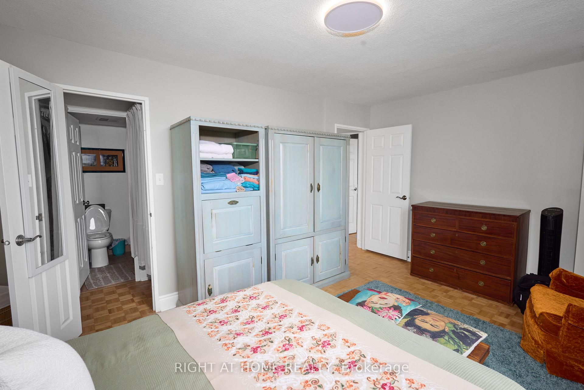 Photo 13 of Unit 808, 1535 Lakeshore Road E, Mississauga, Lakeview — HOMEH