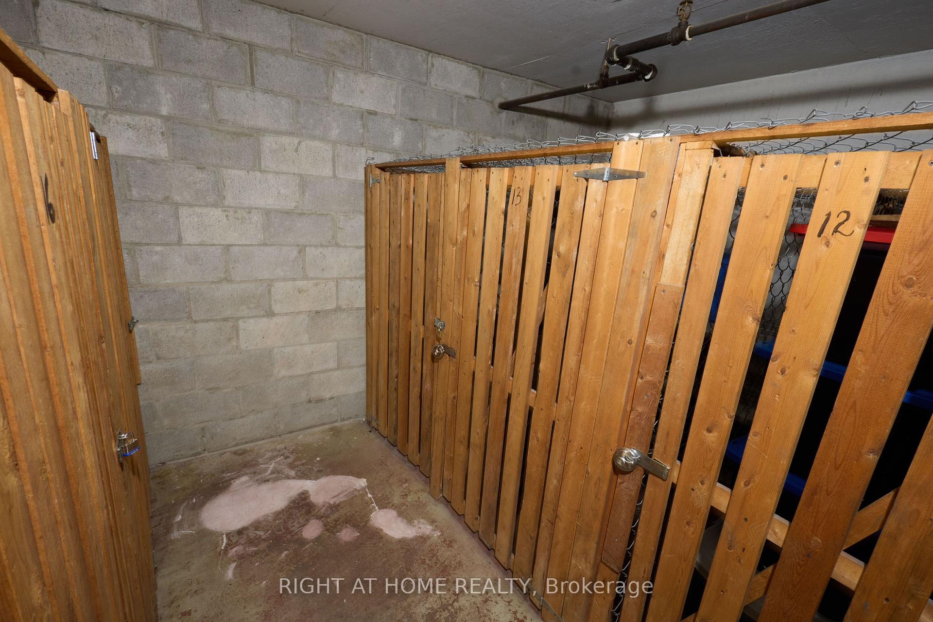 Photo 19 of Unit 808, 1535 Lakeshore Road E, Mississauga, Lakeview — HOMEH