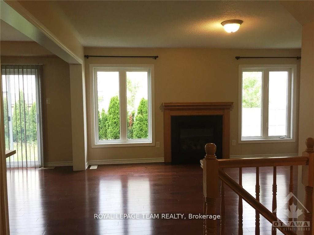 Photo 5 of 2316 River Mist Road, Ottawa, Barrhaven - Half Moon Bay — HOMEH