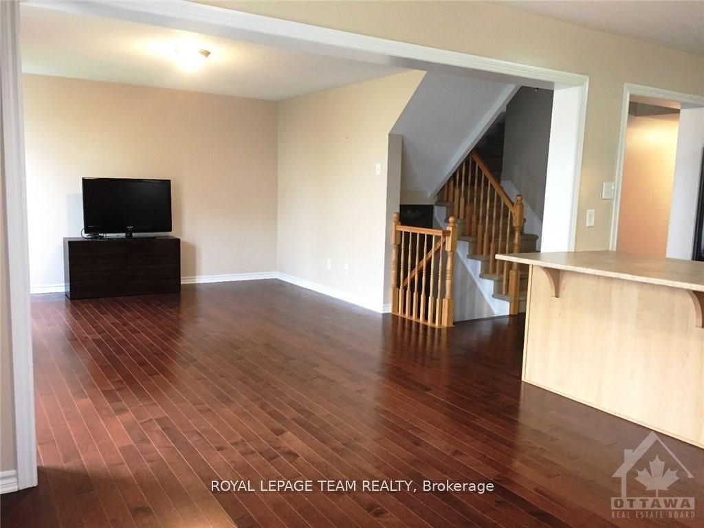 Photo 8 of 2316 River Mist Road, Ottawa, Barrhaven - Half Moon Bay — HOMEH
